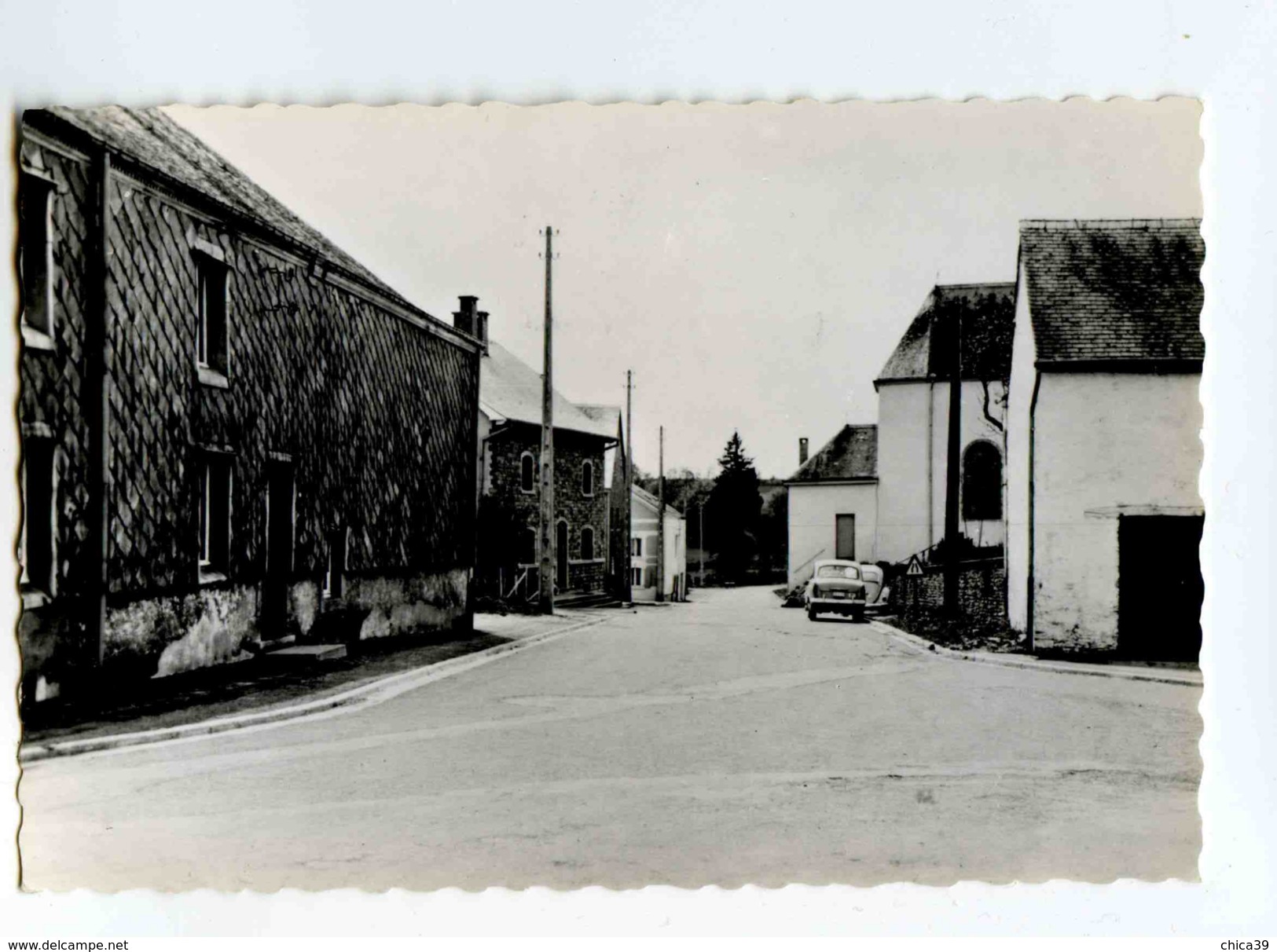 C 19018  -  Ebly   -   Rue De L'Eglise   -  Photo Véritable - Léglise