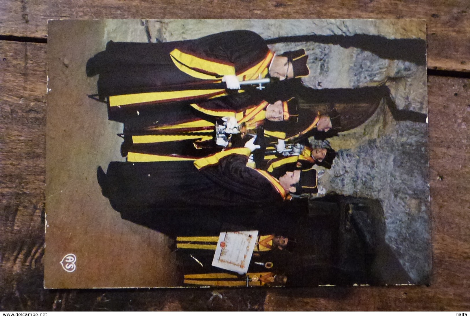 DIGNITAIRES DE LA CHANTEPLEURE A VOUVRAY, VAL DE LOIRE PITTORESQUE, 1972 - Personnages