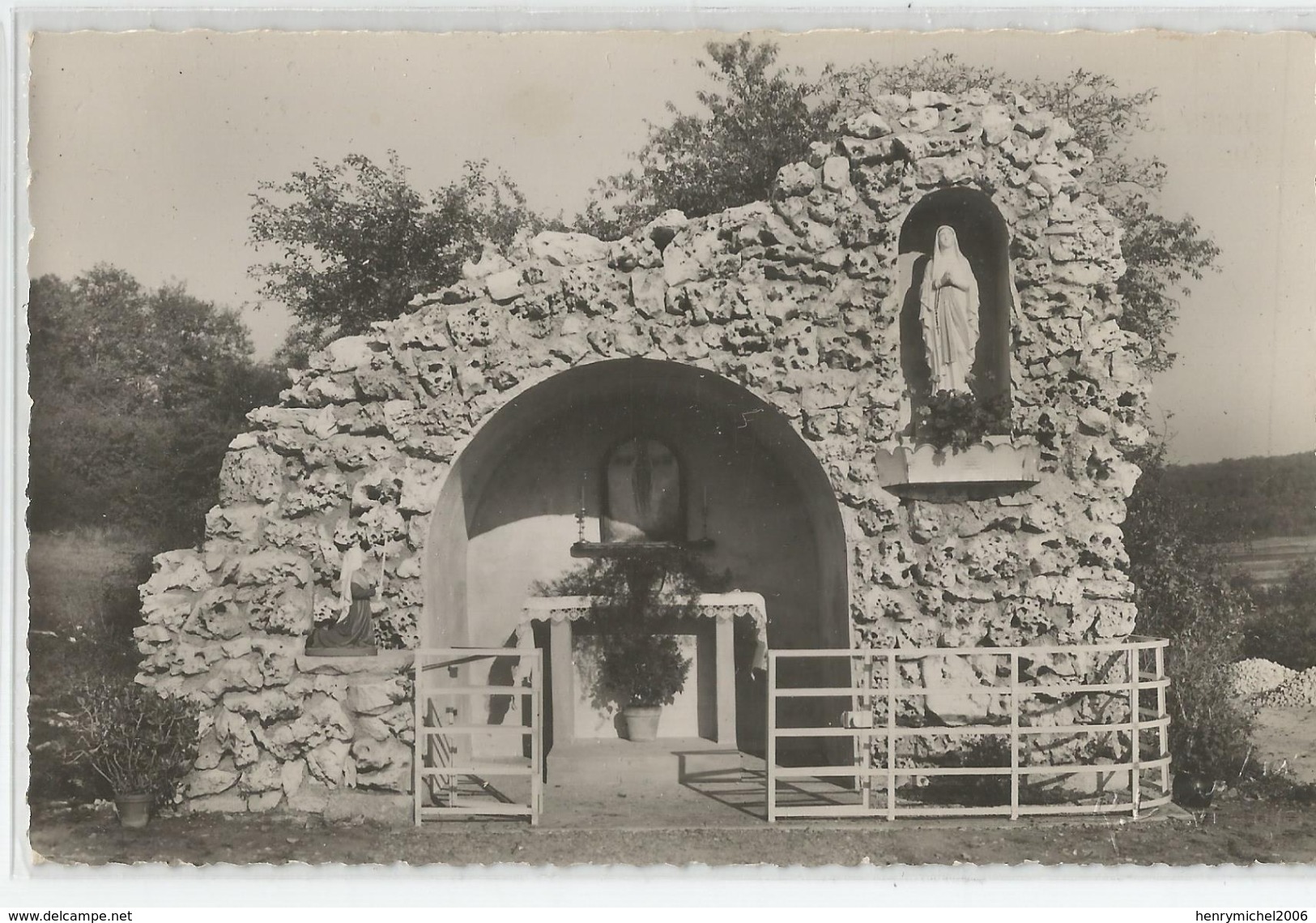 70 - Haute Saone Oratoire Dédié A Notre Dame De Lourdes Photo Larcher De Vesoul - Autres & Non Classés