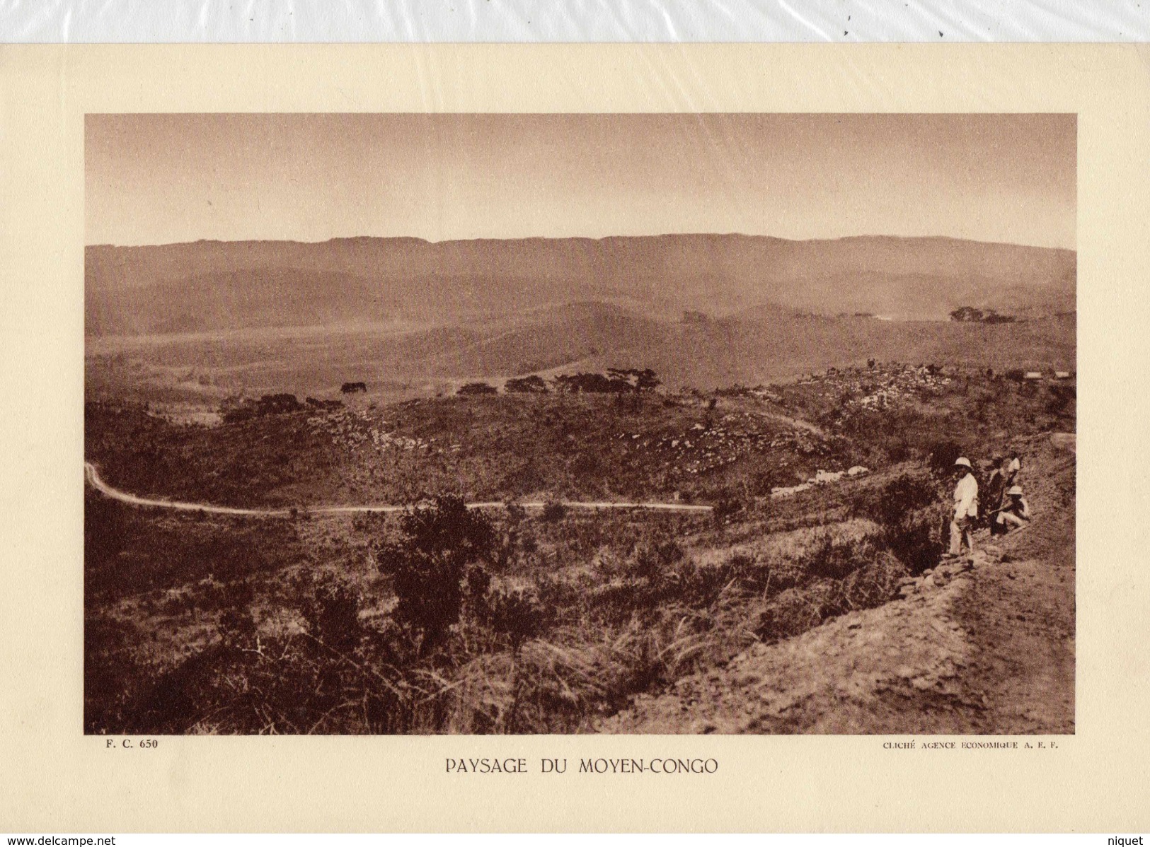 PAYSAGE DU MOYEN-CONGO, Animée,  Planche Densité = 200g, Format: 20 X 29 Cm, (Agence Economique A.F.F.) - Documents Historiques