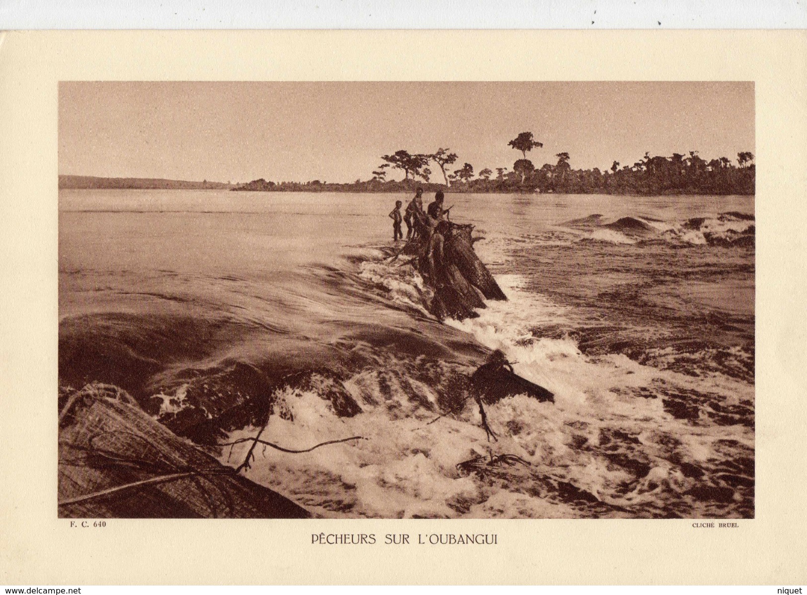 PÊCHEURS SUR L'OUBANGUI, CONGO,  Planche Densité = 200g, Format: 20 X 29 Cm, (Bruel) - Documents Historiques