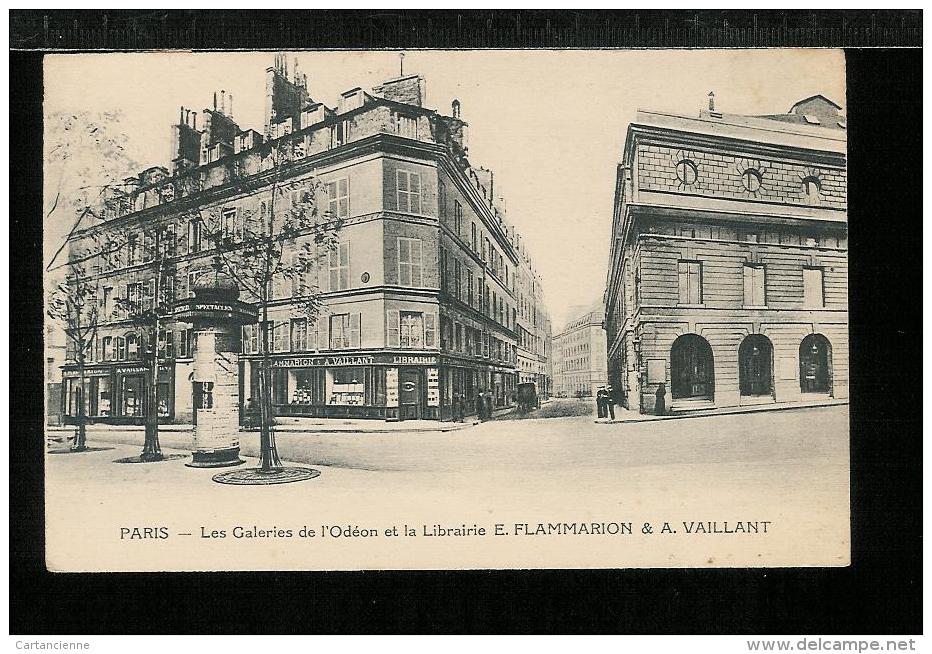 PARIS 6ème - Les Galeries De L'Odéon - Librairie FLAMMARION Et VAILLANT - Rue Rotrou - Arrondissement: 06