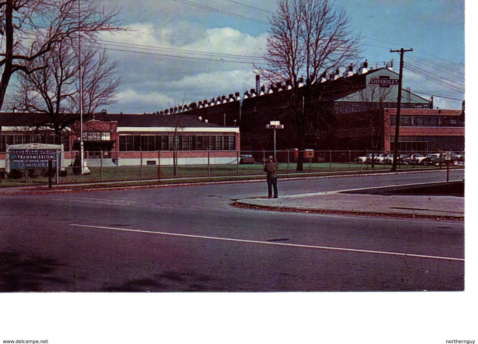 SAGINAW, Michigan, USA, Chevrolt-Saginaw Transmission Plant, Old Chrome Postcard - Autres & Non Classés