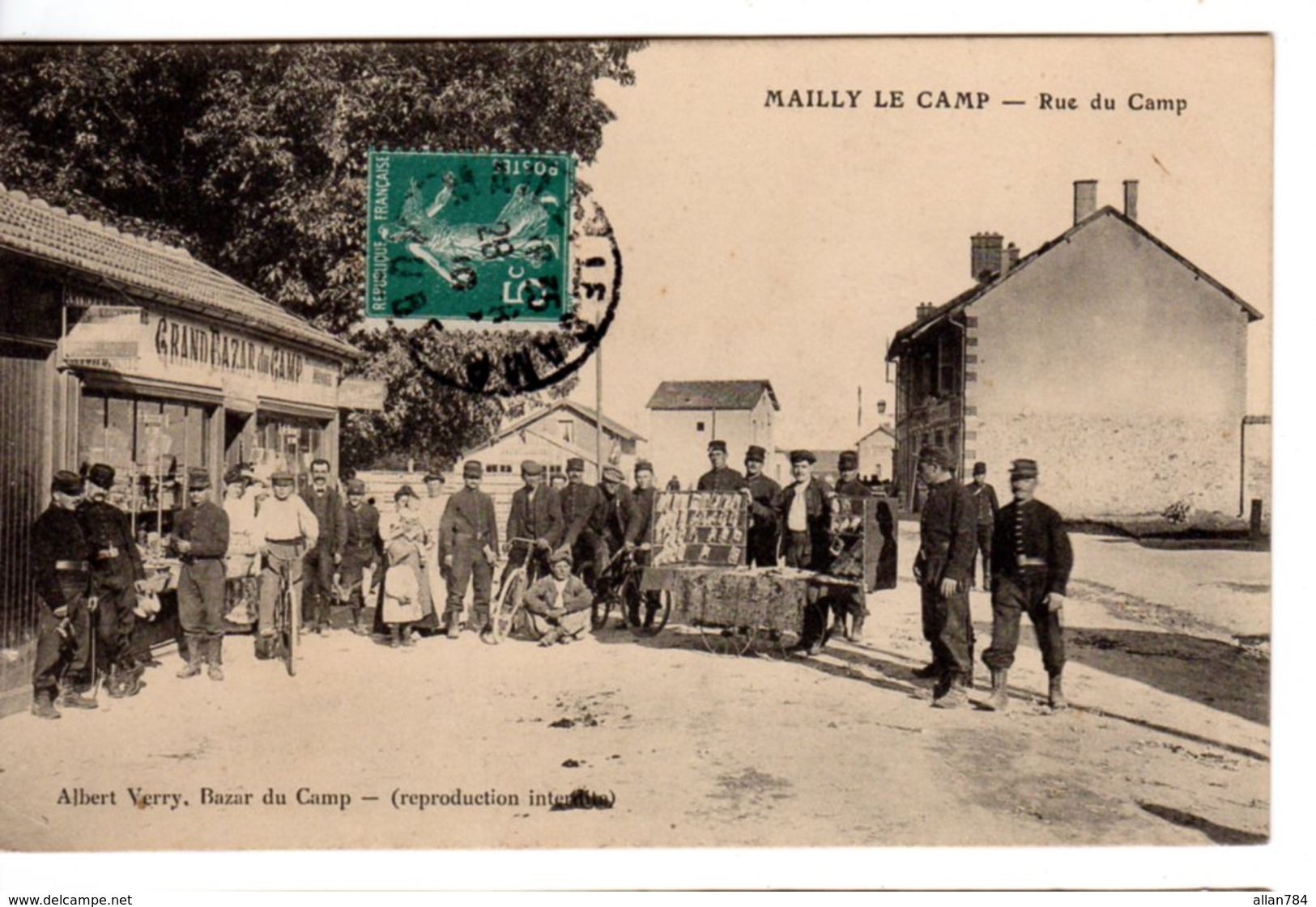 10 - AUBE - 1910 - CPA MAILLY LE CAMP - RUE DU CAMP ET LE BAZAR - BELLE ANIMATION - EXC ETAT - - Mailly-le-Camp