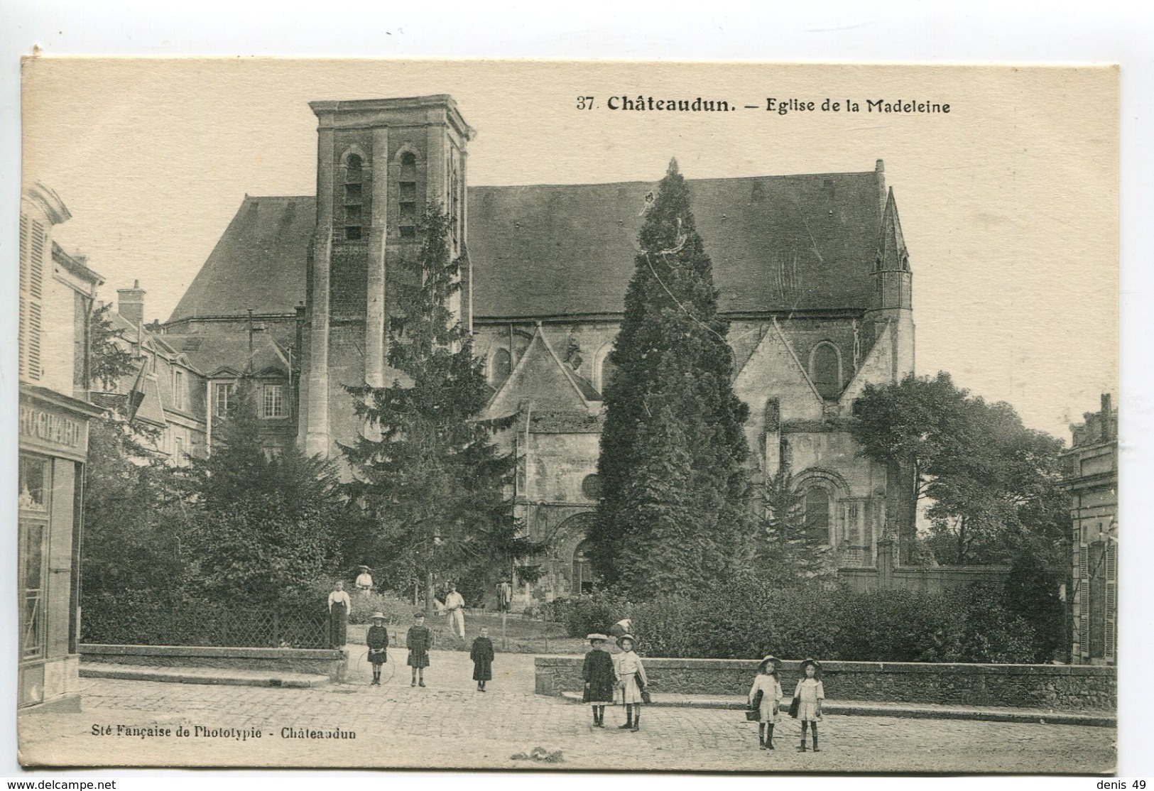 Chateaudun Eglise Et Maison De La Vierge - Autres & Non Classés