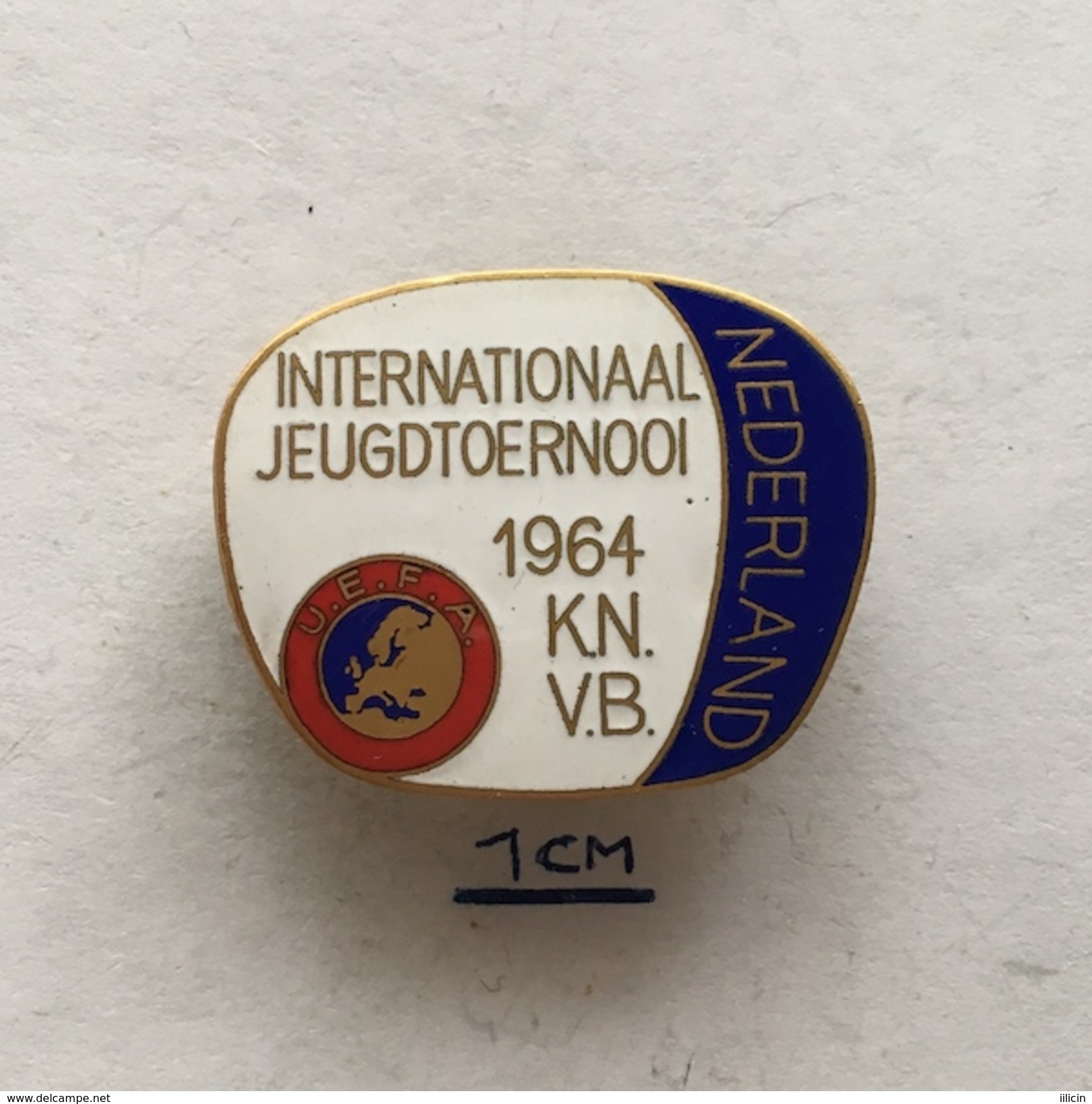 Badge (Pin) ZN004243 - Football (Soccer / Calcio) UEFA European U-19 Championship Netherlands 1964 - Football