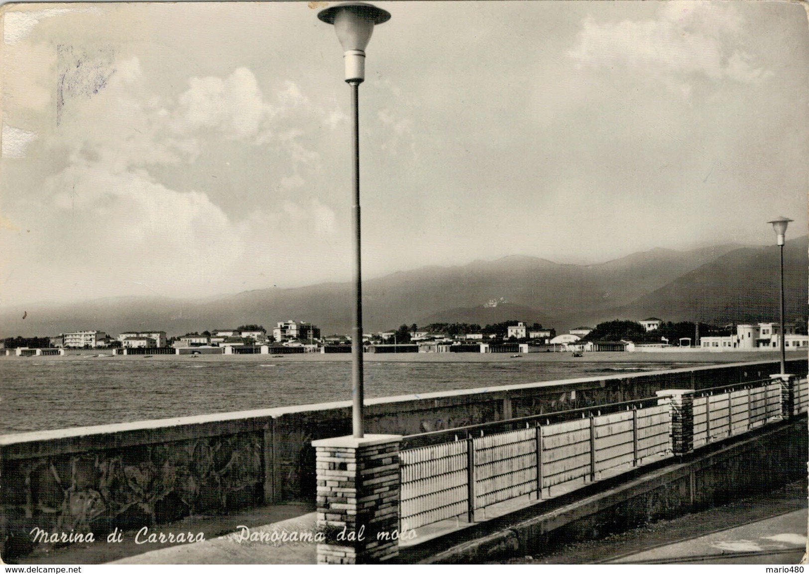 MARINA  DI  CARRARA   PANORAMA  DAL  MOLO      (VIAGGIATA) - Carrara