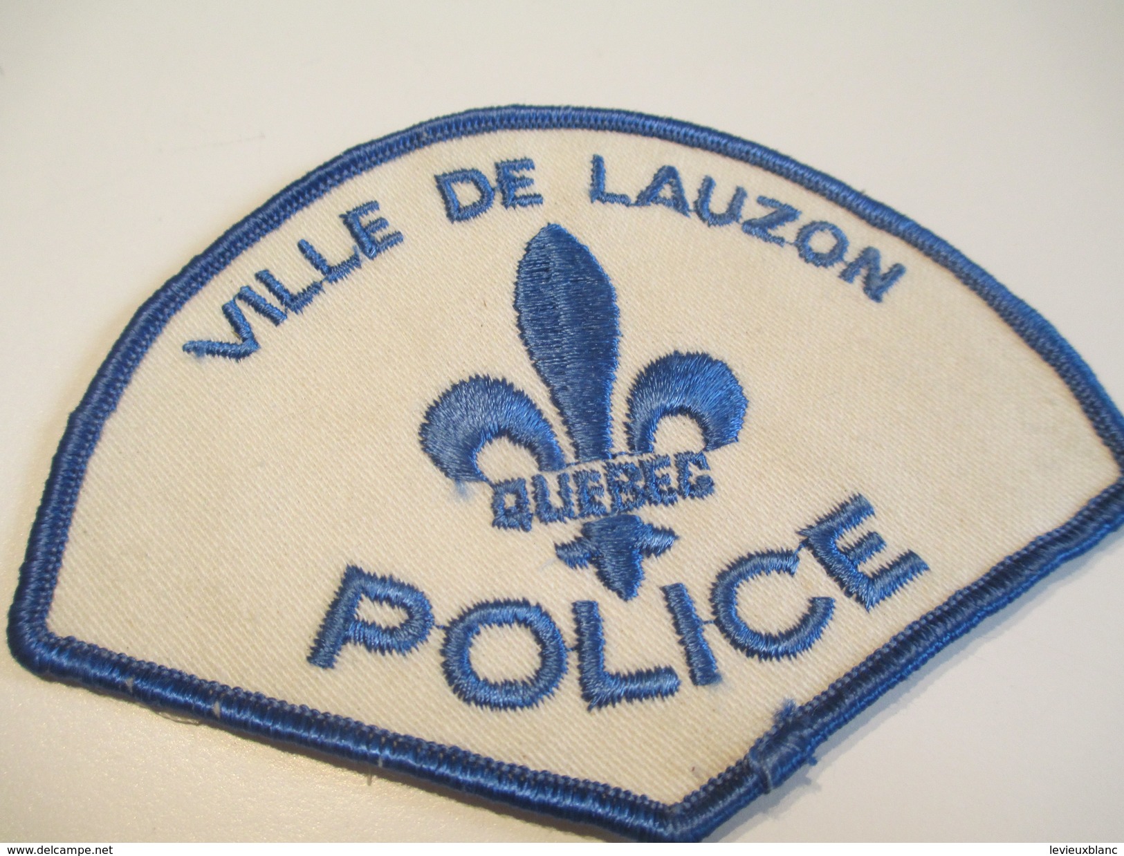 Écusson Tissu Ancien / Canada/ Québec/Police/ Ville De Lauzon/ Années 1980            ET93 - Blazoenen (textiel)
