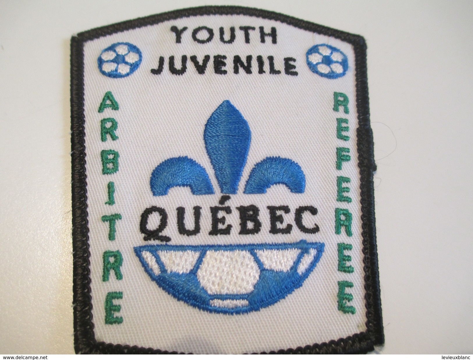 Écusson Tissu Ancien / Canada/ Québec/Sport / SOCCER/Arbitre/Juvénile/Referee/Youth/Années 1980            ET99 - Patches