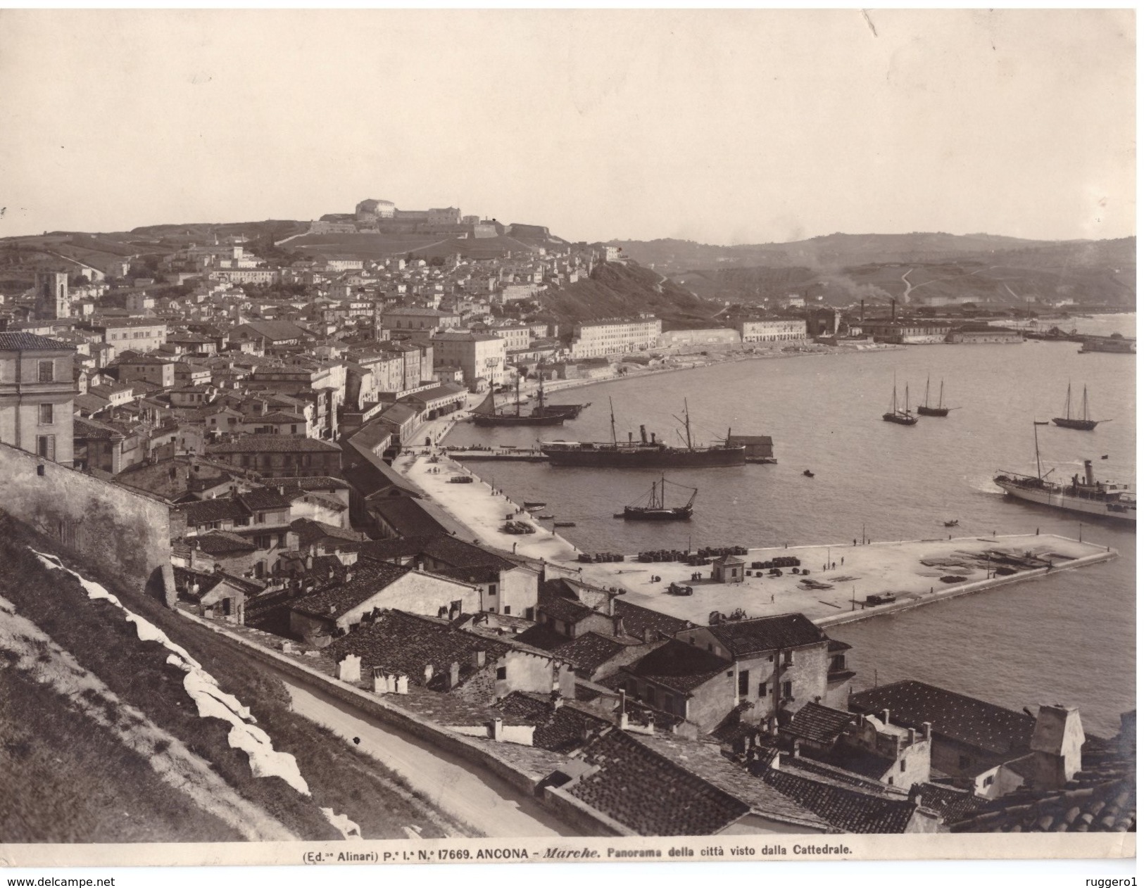 Foto (edizione Alinari )  N.°17669 Ancona Marche Panorama Della Citta Visto Dalla Cattedrale - Luoghi