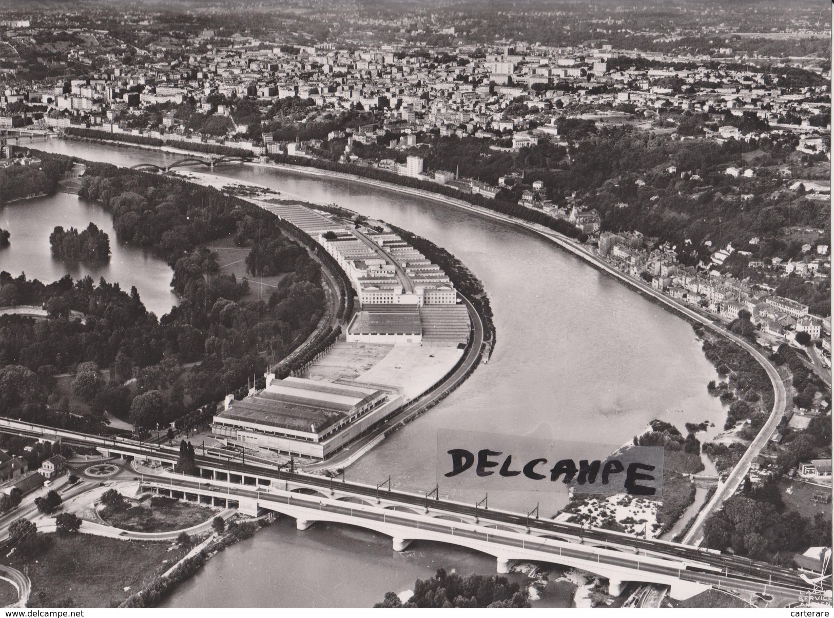 PHOTO ANCIENNE  AERIENNE RARE,PAR LAPIE SERVICE AERIEN,EN AOUT 1958,69,RHONE,LE GRAND LYON - Places