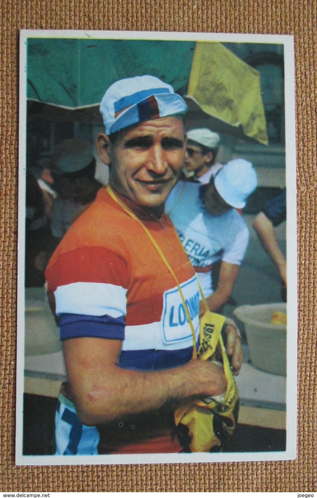 (J 685) - Wim Van Est - Vélo Chewing Gum - Lodelinsart - Cyclisme