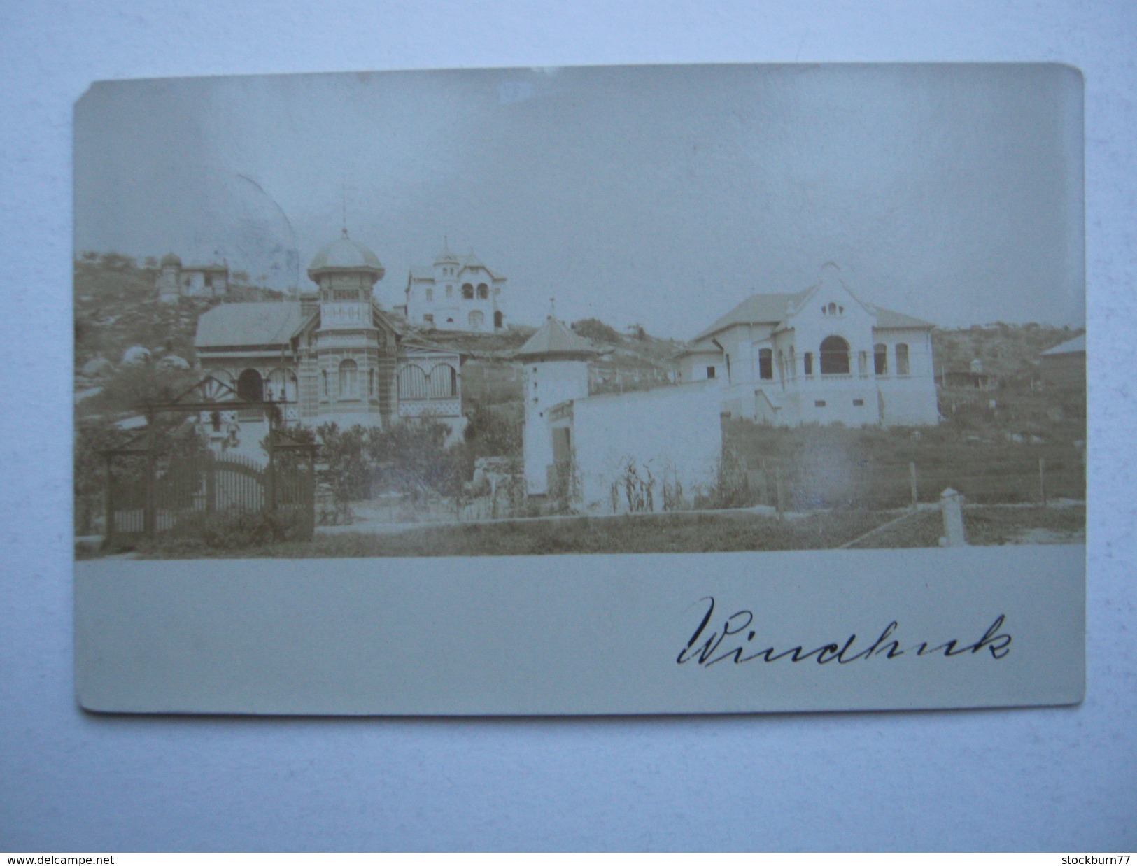 1909 , Fotokarte  Windhuk (Kirche Mit Villen ) Als Karte Aus Windhuk - German South West Africa