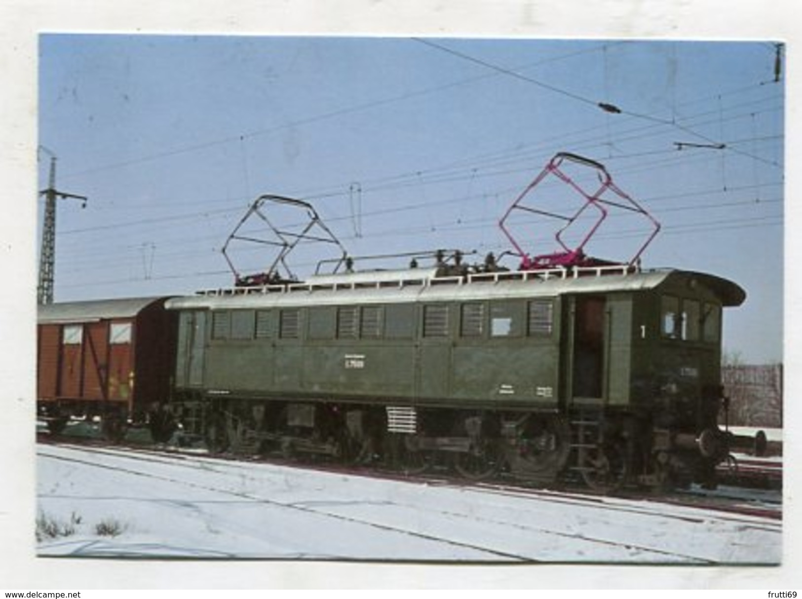 TRAIN  - AK292437 DB - Elektro-Güterzuglokomotive E7569 In München - Freimann - Trains