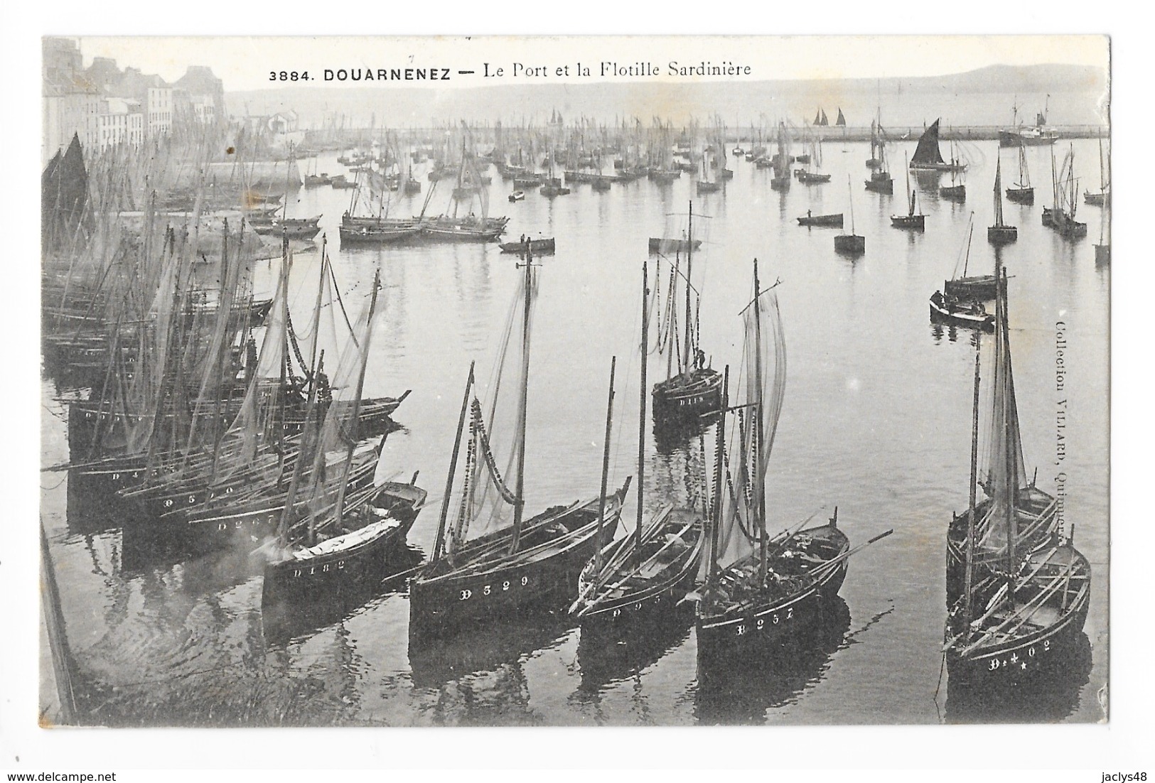 DOUARNENEZ  (cpa 29)  Le Port Et La Flotille Sardinière -   - L 1 - Douarnenez