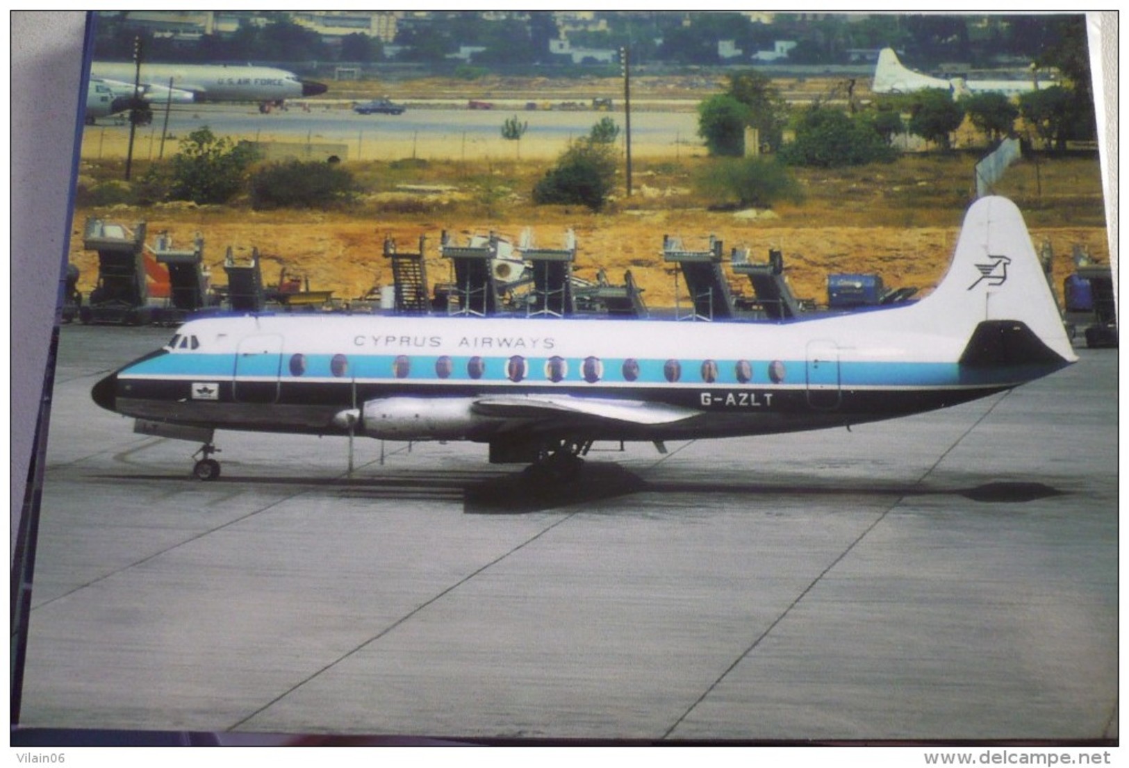 CYPRUS AIRWAYS  VISCOUNT  G AZLT   ATHEIN AIRPORT 1975 - 1946-....: Modern Era