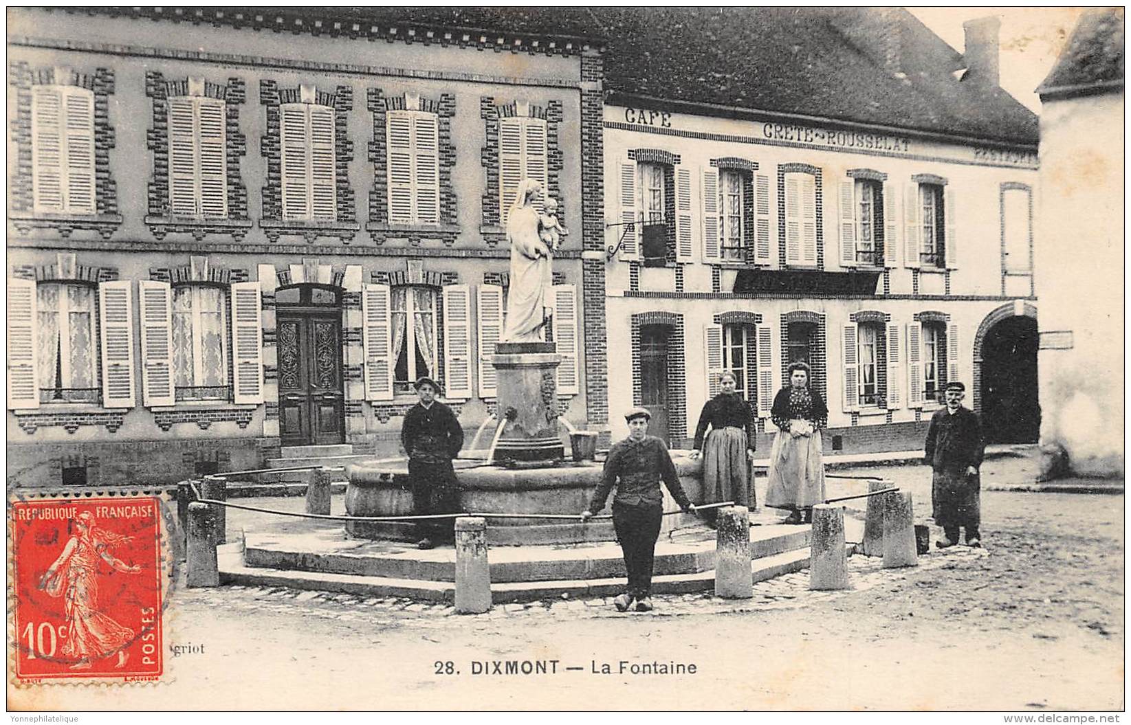 89 - YONNE / Dixmont - La Fontaine - Beau Cliché Animé - Dixmont