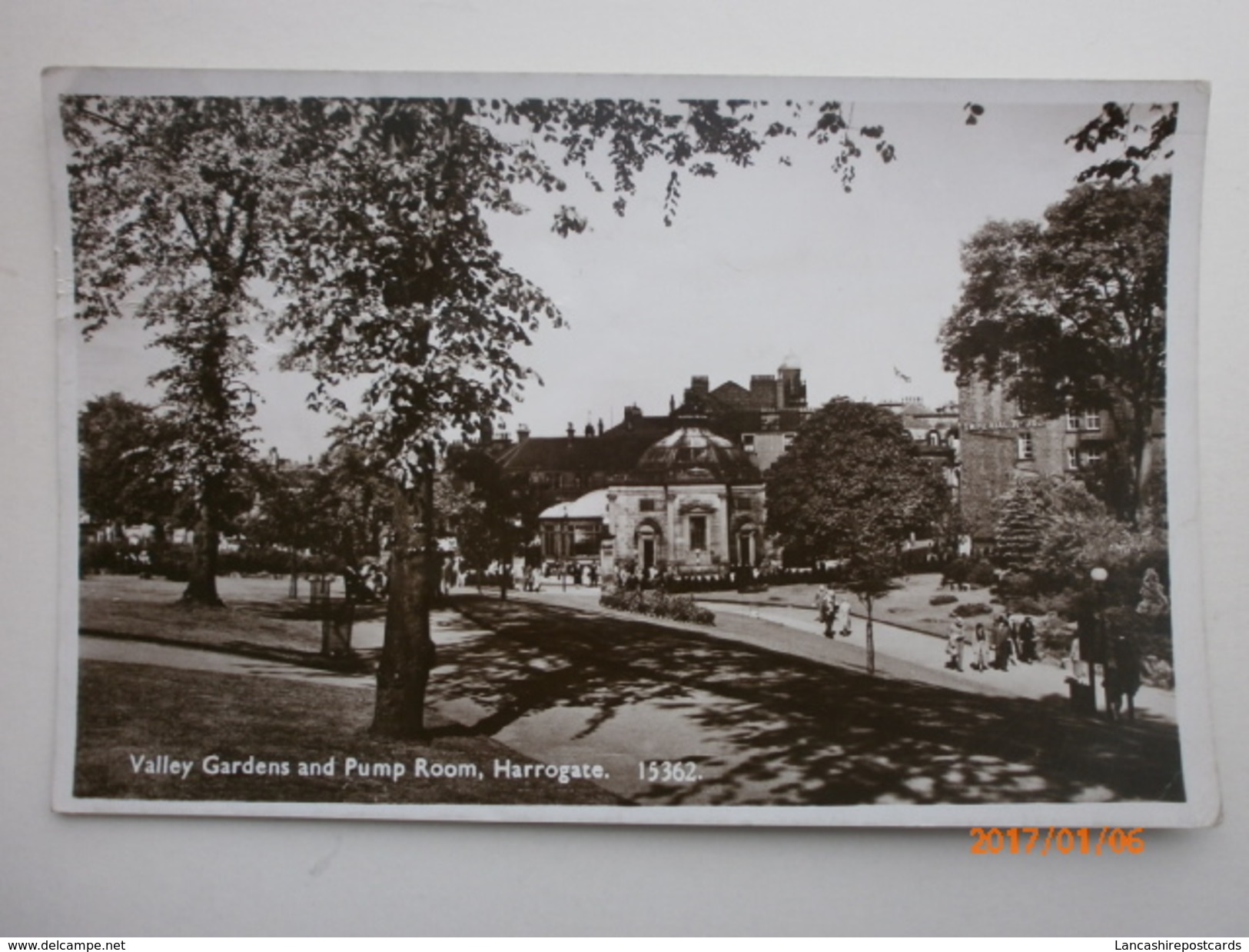 Postcard Valley Gardens And Pump Room Harrogate PU 1954 My Ref B1418 - Harrogate