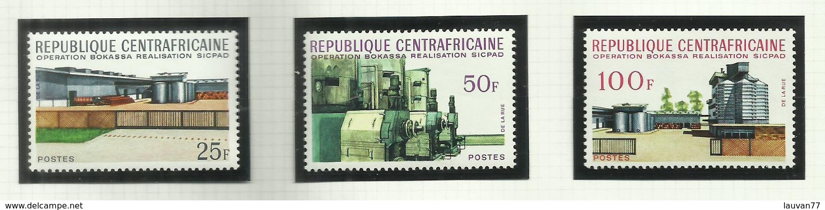 République Centrafricaine N°126A à 126C Neufs** Cote 78 Euros Rare!! - República Centroafricana