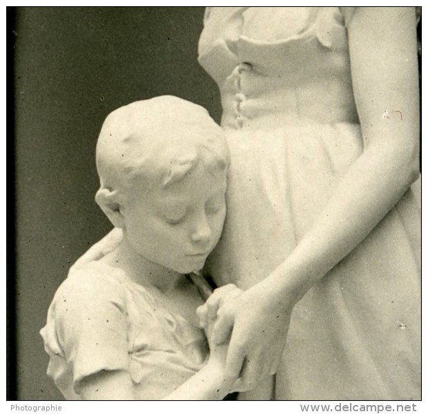 Belgique Bruxelles Musée De Sculpture Charlier Priere Ancienne Photo Stereo NPG 1900 - Stereo-Photographie