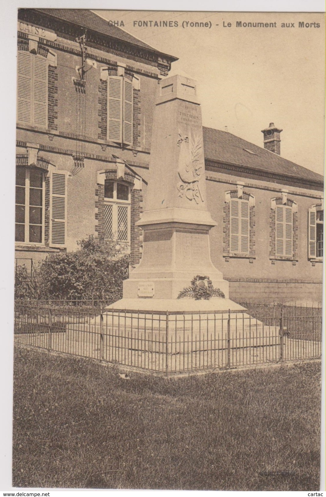 D89 - FONTAINES - LE MONUMENT AUX MORTS - Fontaines Salees