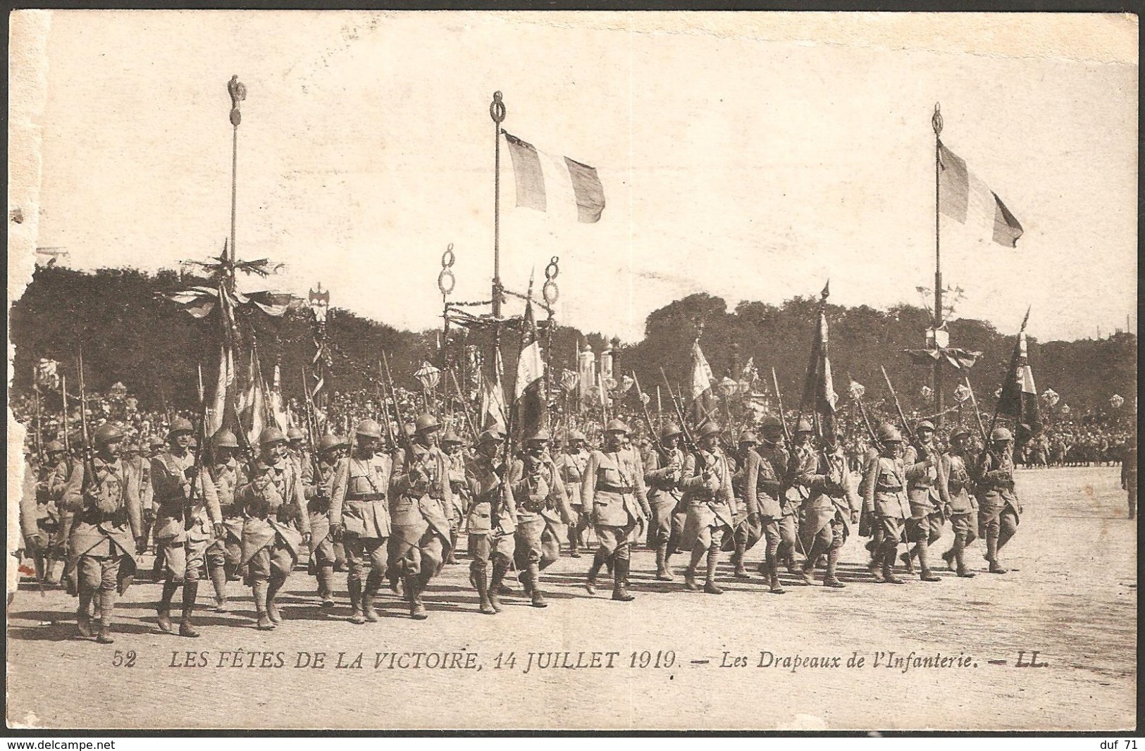 CP Les Drapeaux De L'infanterie, Série "Les Fêtes De La Victoire, 14 Juillet 1919" - Autres & Non Classés