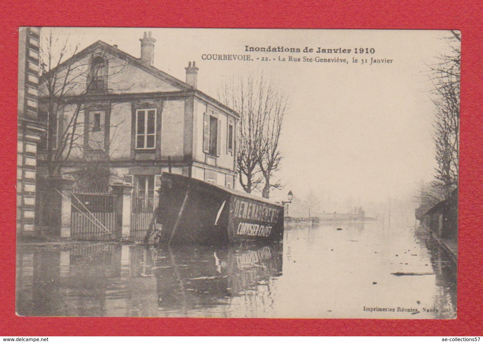 Courbevoie  --  Innondation 1910  ---la Rue Ste Geneviève - Courbevoie