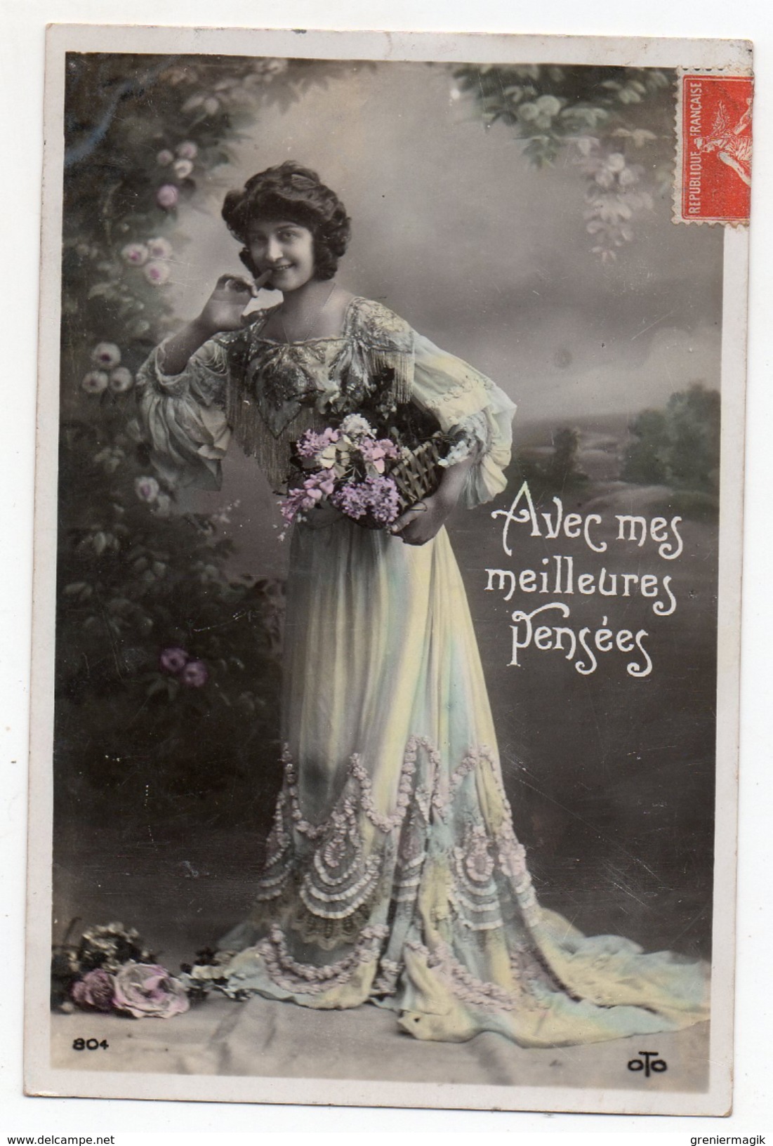 Cpa - Jeune Femme Dans Une Robe Avec Des Fleurs - Avec Mes Meilleurs Pensées - Oto 804 - Cachet Morez Jura 1909 - Femmes