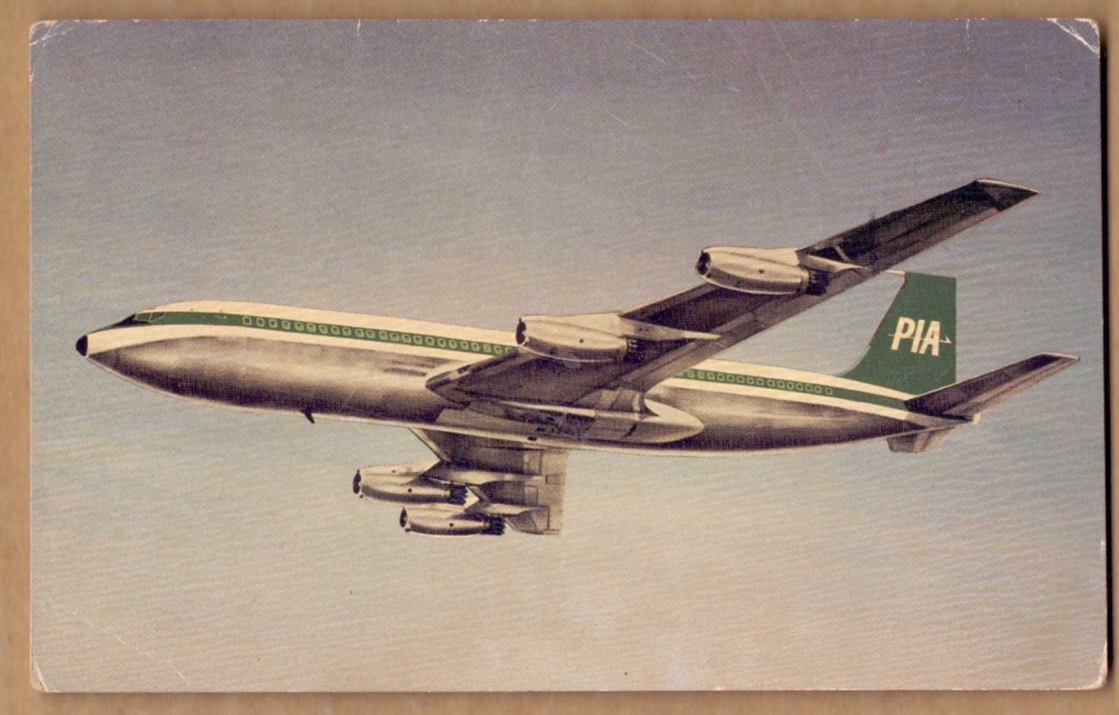 PAKISTAN INTERNATIONAL AIRLINES , BOEING 707 * VINTAGE POSTCARD *  * PAKISTAN - Autres & Non Classés