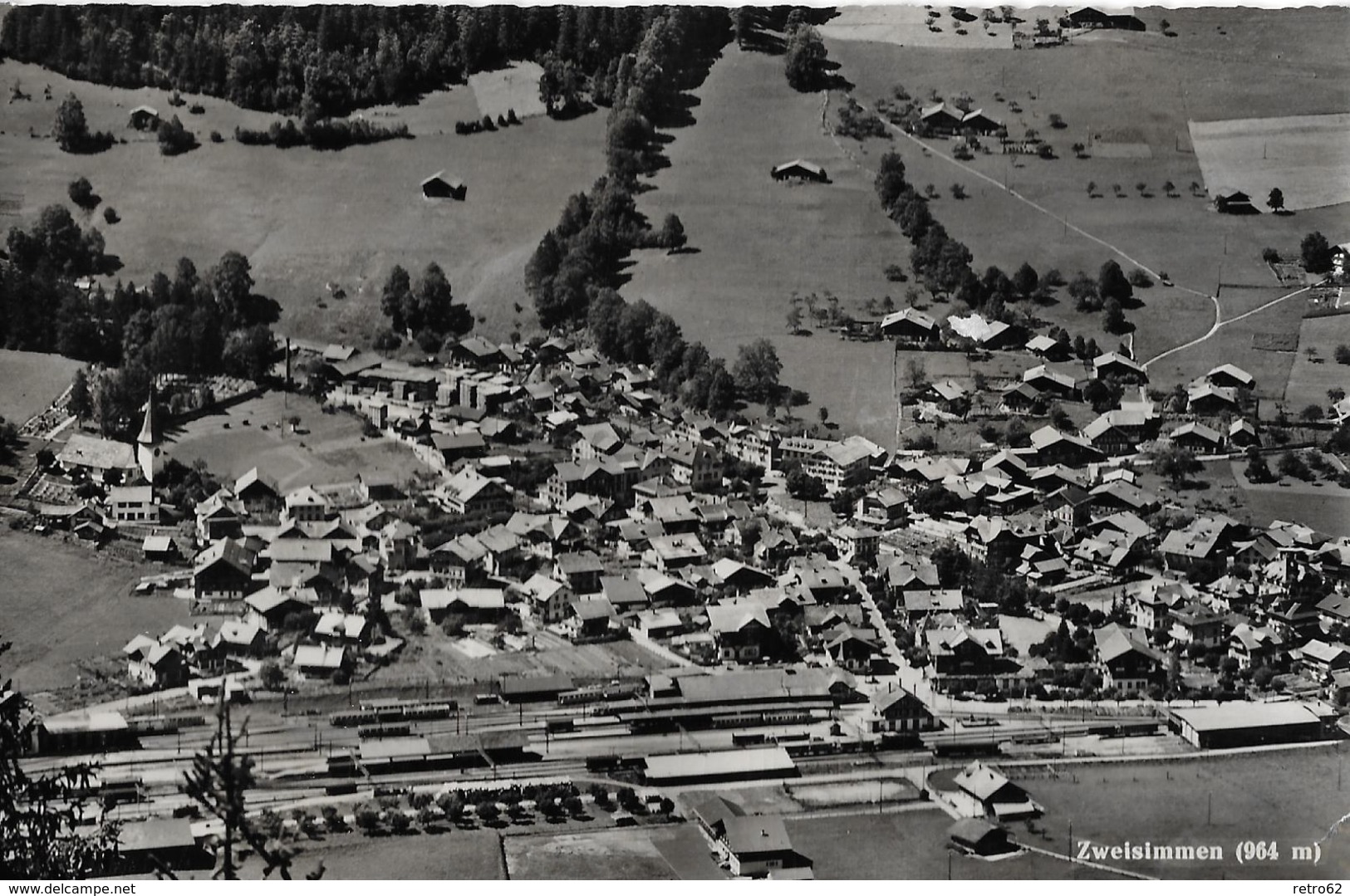 ZWEISIMMMEN &rarr; Aufnahme Vom Bahnhofgelände Aus Der Ferne, Fotokarte Ca.1955 - Autres & Non Classés