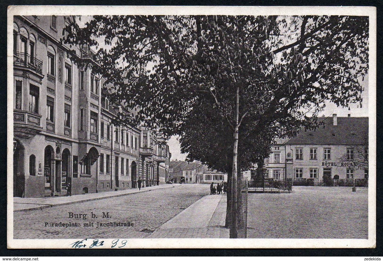 9357 - Alte Ansichtskarte - Burg - Paradeplatz Jakobistraße - Gel 1933 - Burg