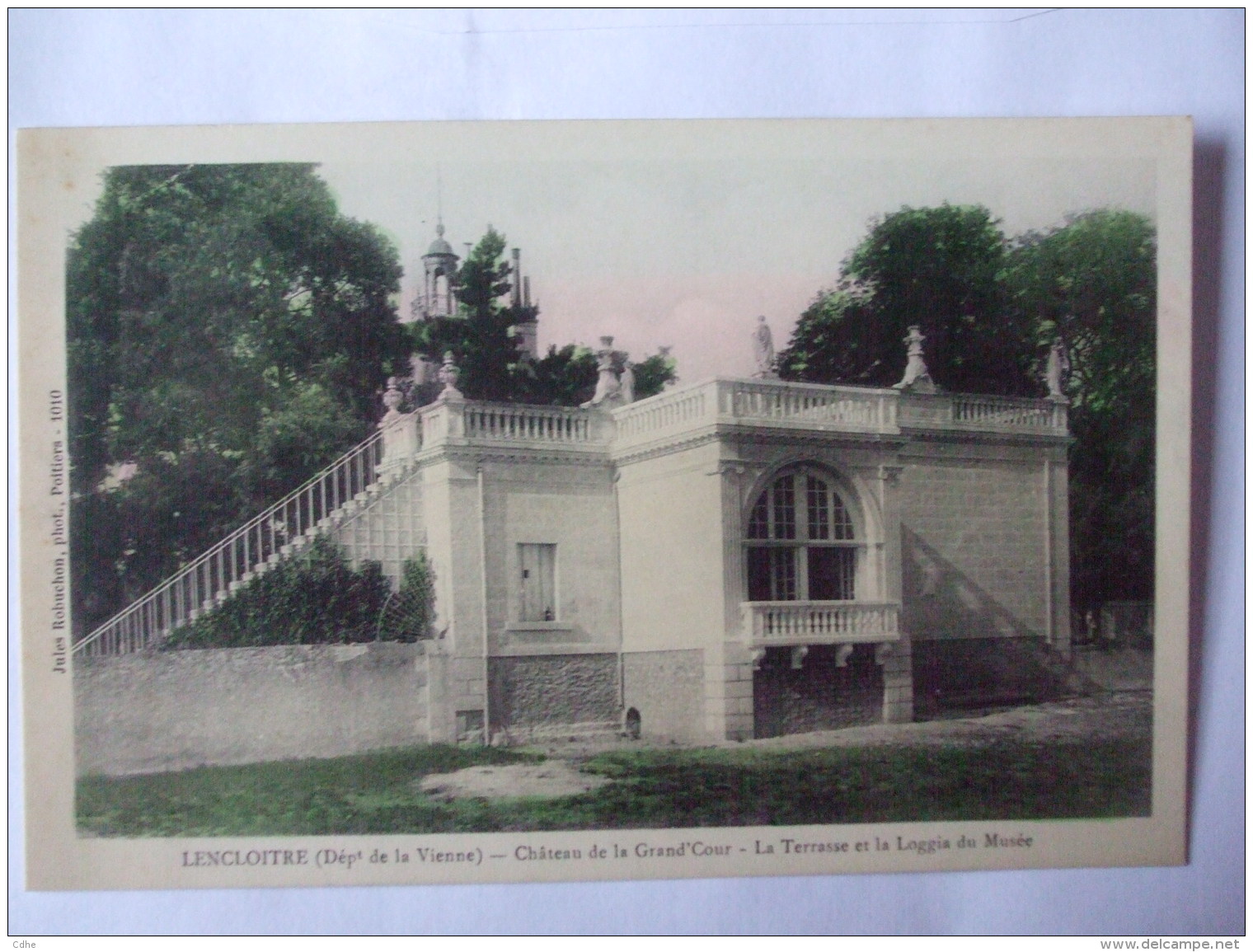 AL6 - 86  - LENCLOITRE  - CHATEAU DE LA GRAND'COUR -  LA TERRASSE ET LA LOGGIA DU MUSEE  (8) - Lencloitre