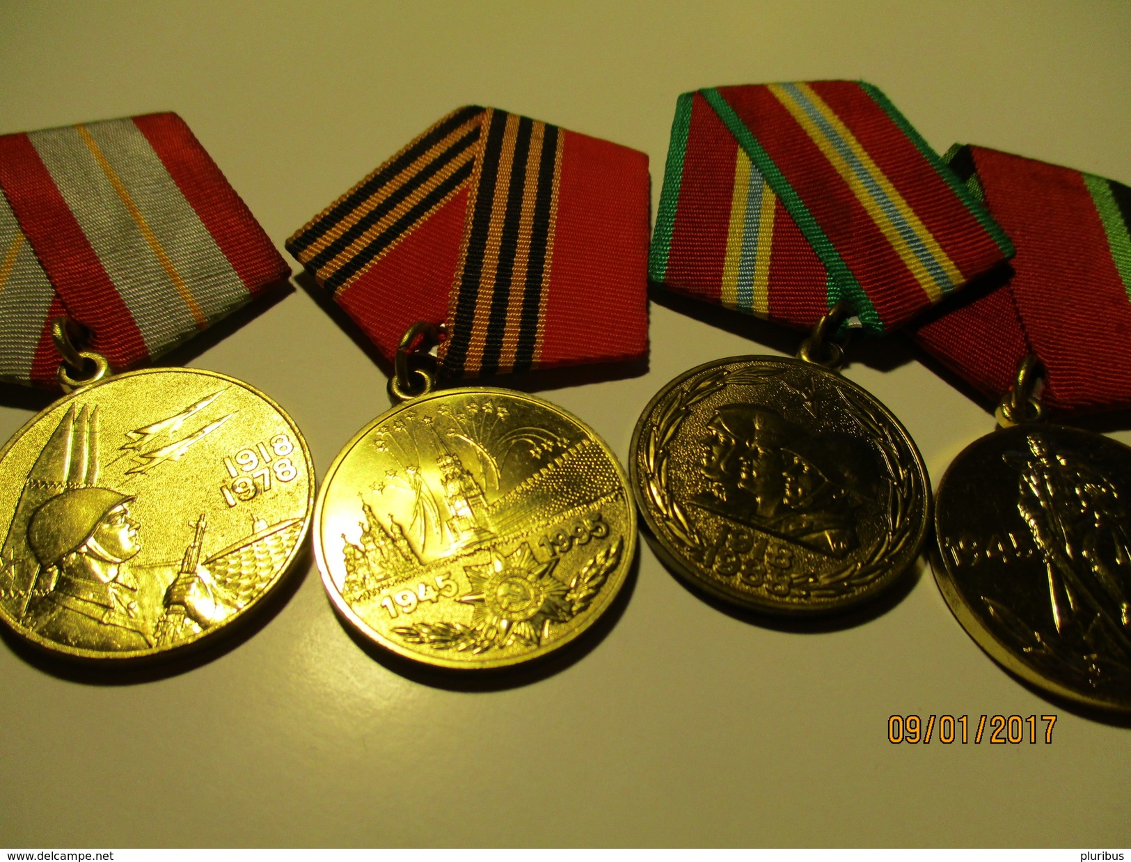 USSR RUSSIA SET OF 9  MEDALS TO WOMAN WWII VETERAN .0 - Russia
