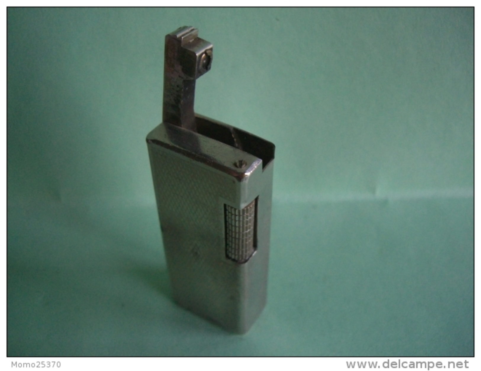 BRIQUET ZENITH LIGHTER Feuerzeug  ACCENDINO AANSTEKER &#x41B;&#x415;&#x413;&#x427;&#x415; &#x6253;&#x706B;&#x673A; ENCEN - Autres & Non Classés