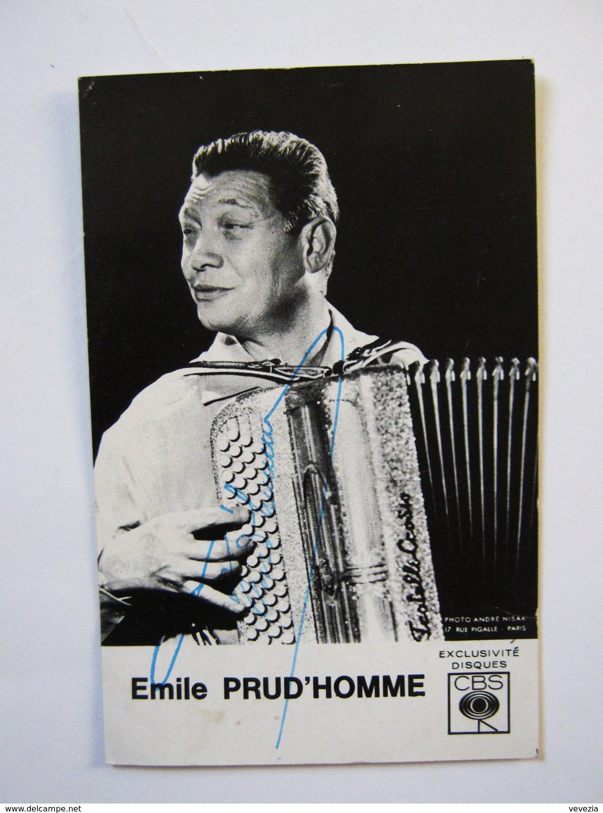 CARTE CBS  " EMILE PRUD'HOMME",DISCOGRAPHIE,ACCORDÉON,MUSETTE,DEDICACÉE,OPÉRETTE - Fotos