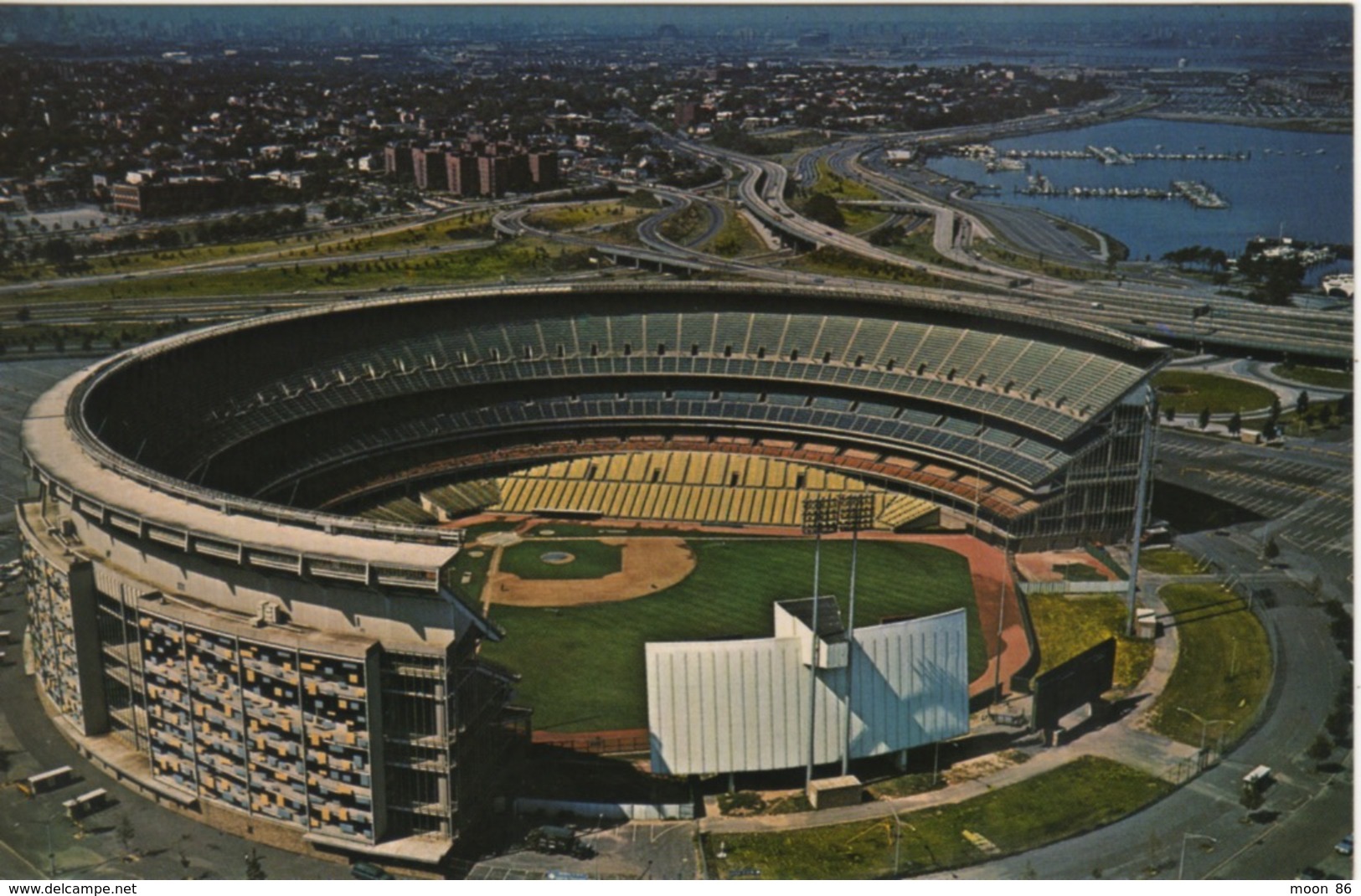 USA - New York - Queens - William A. Shea Municipal Stadium Flushing Meadow Park StaDE FOOTBALL CLUB - Queens