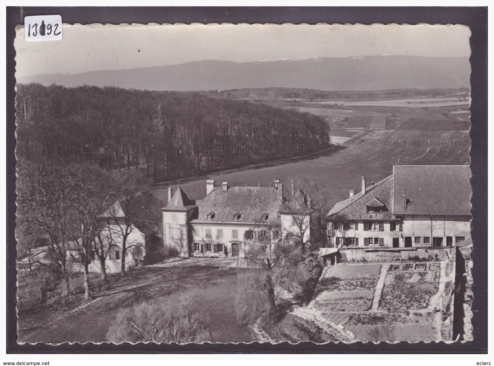 FORMAT 10x15 Cm - DISTRICT DE MORGES - BUSSY CHARDONNEY - LE CHATEAU - TB - Chardonne