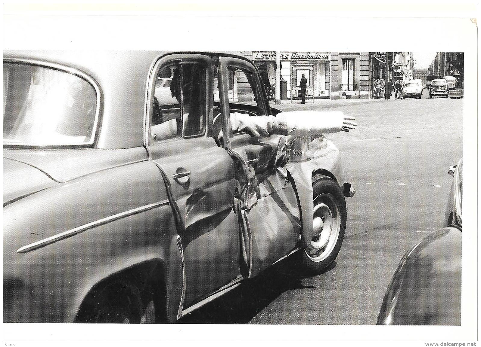 CARTE PHOTO..  HUMOUR ET INSOLITE ..  RENE MALTETE  APRES L4ACCIDENT .  PORTE CHAMPERE.  TBE. - Autres & Non Classés