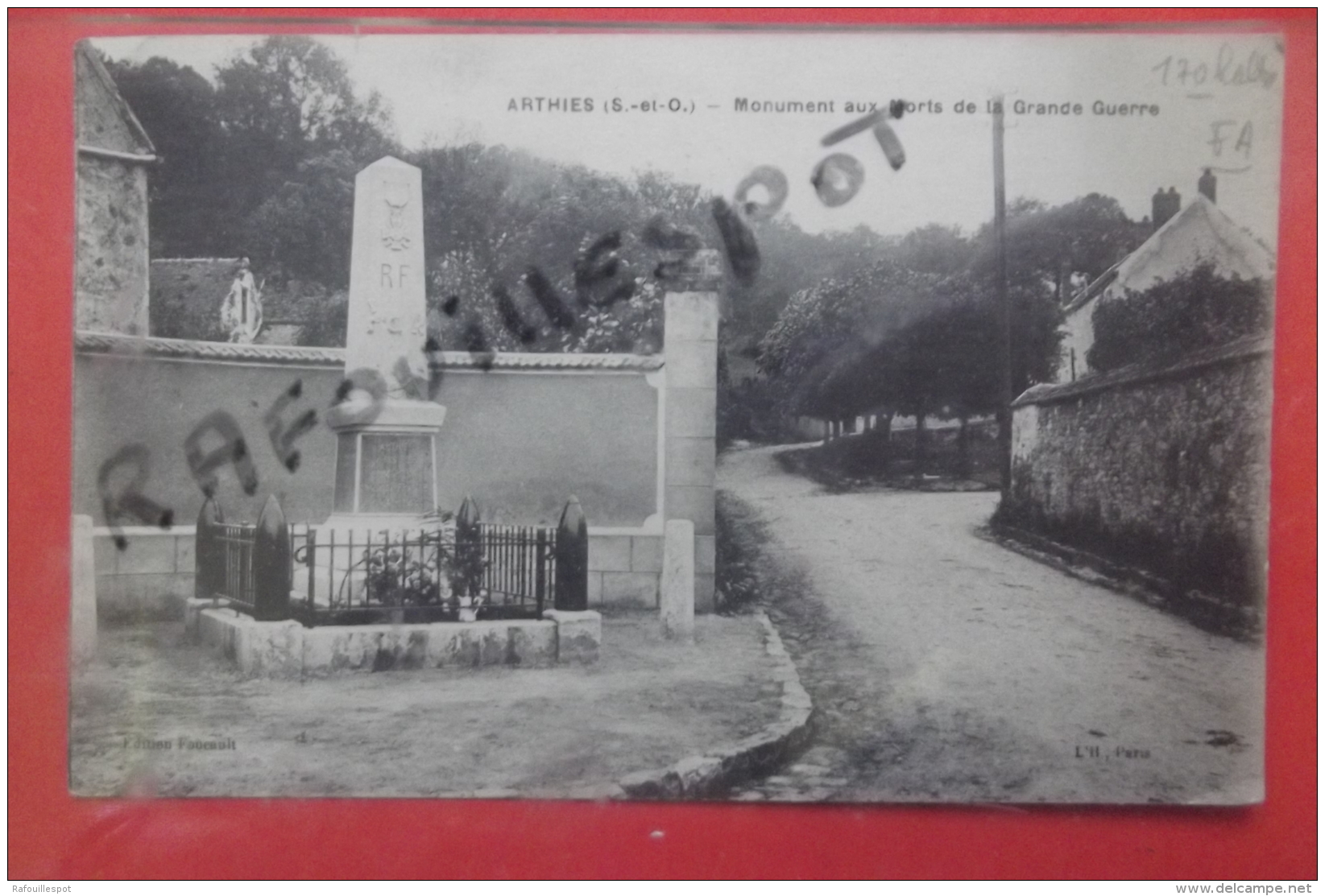 Cp Arthies Monument Aux Morts  De La Grande Guerre - Arthies