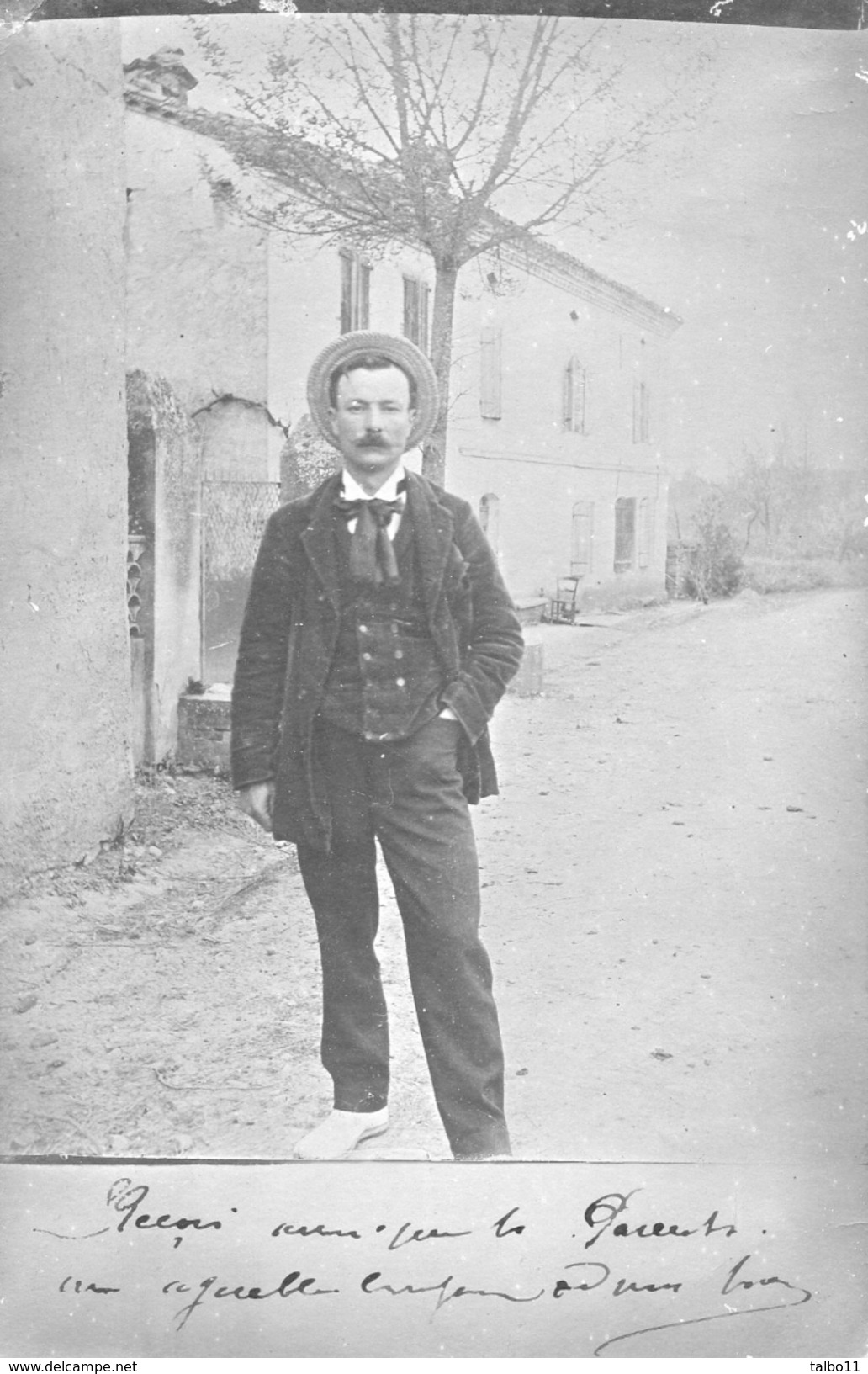 Carte Photo - Jeune Homme élégant Avec Chapeau Et Lavallière - Mode