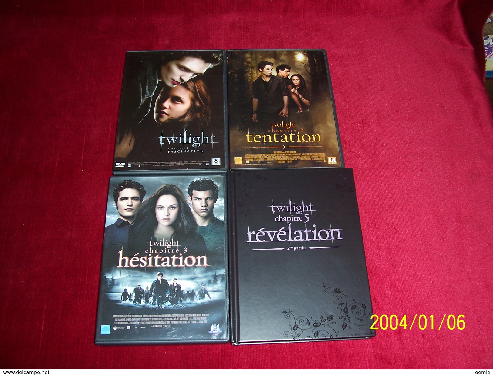 TWILIGHT  ° LES 5 SAISONS  °FASCINATION +TENTATION + HESITATION + REVELATION  4 ET 5  + BONUS - Sci-Fi, Fantasy