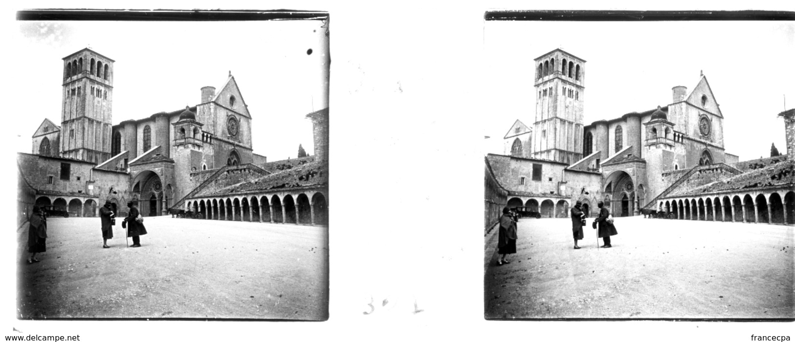 H0301 - ITALIE - ASSISE - Le Couvent - Glass Slides