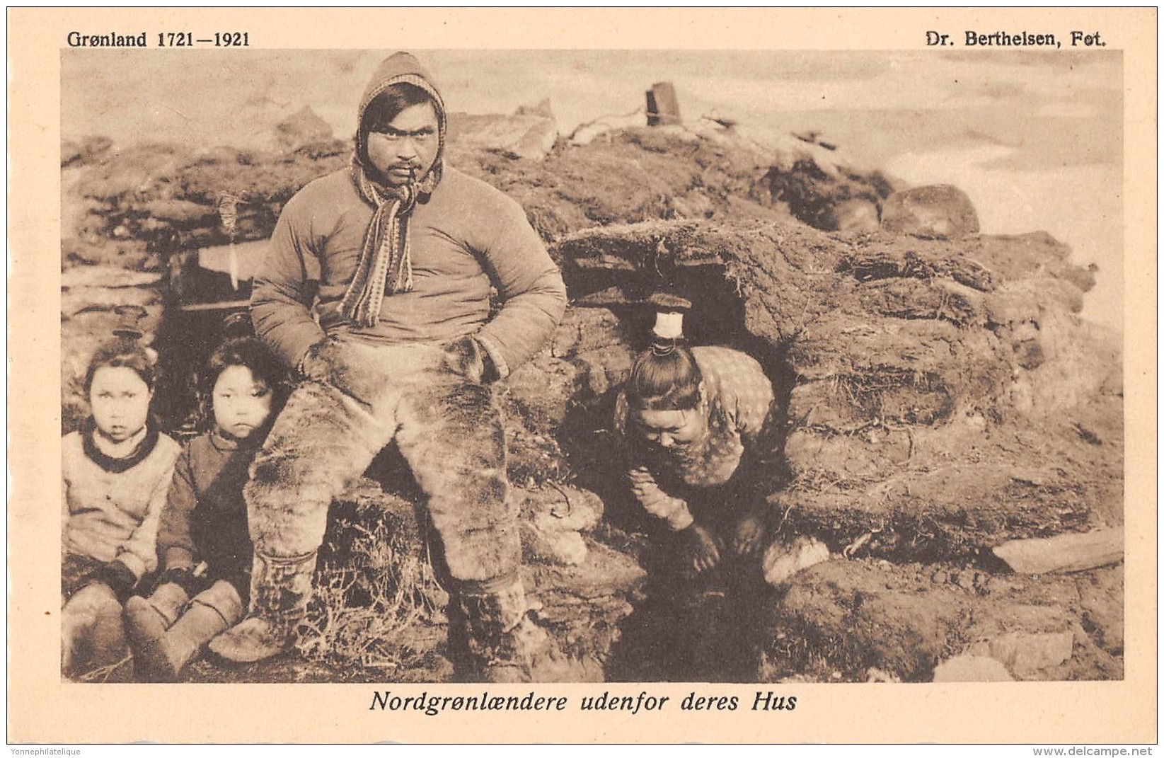 ETHNIQUE - GROENLAND / Nordgronloendere Udenfor Deres Hus - Groenlandia