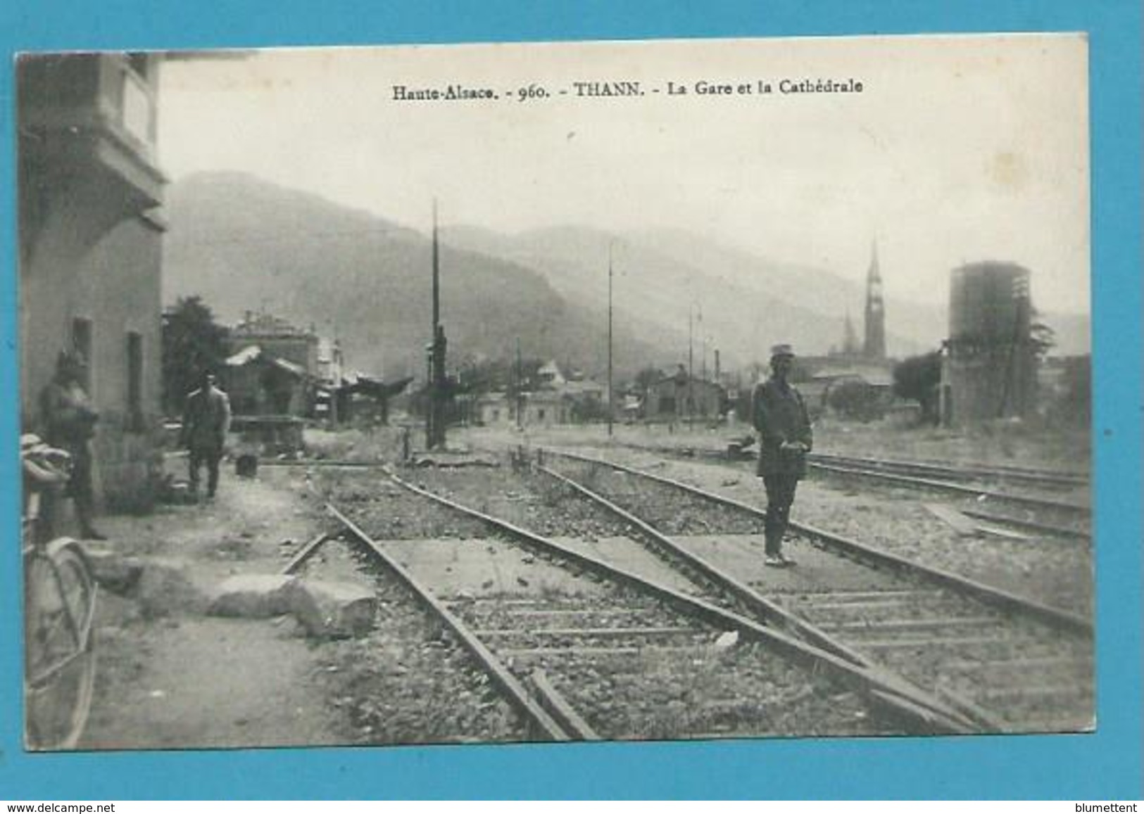 CPA 960 - Chemin De Fer La Gare Et La Cathédrale THANN 68 - Thann