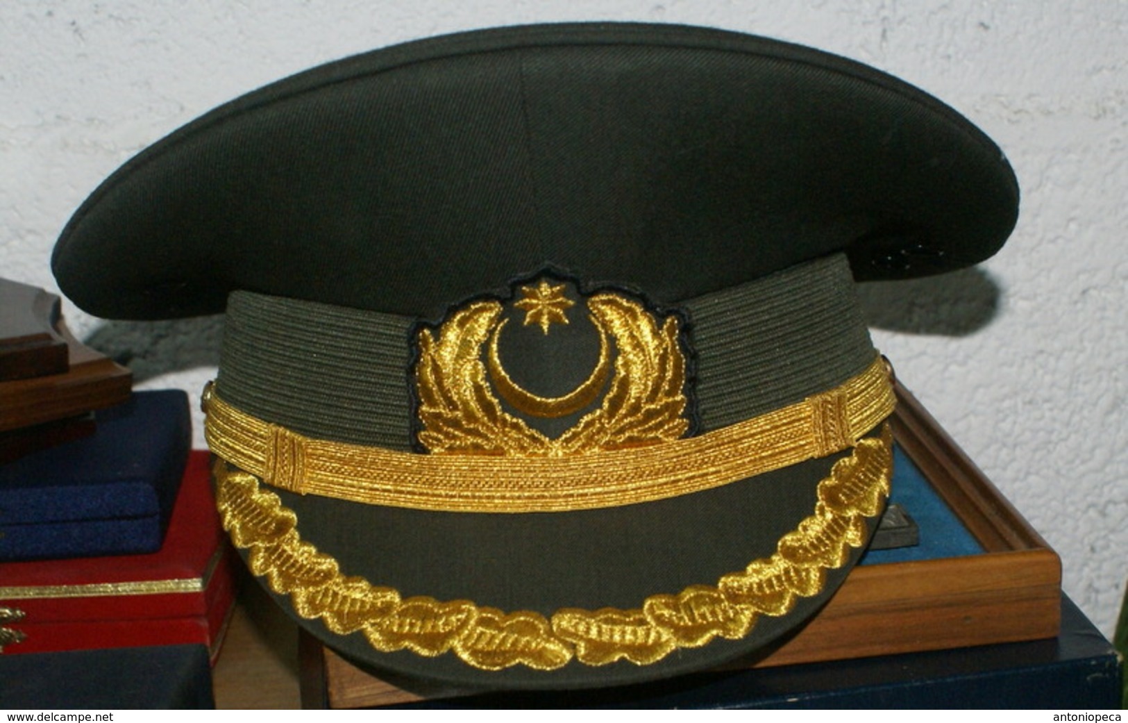 MILITARY CAP OF EMIRATE COUNTRY - Copricapi