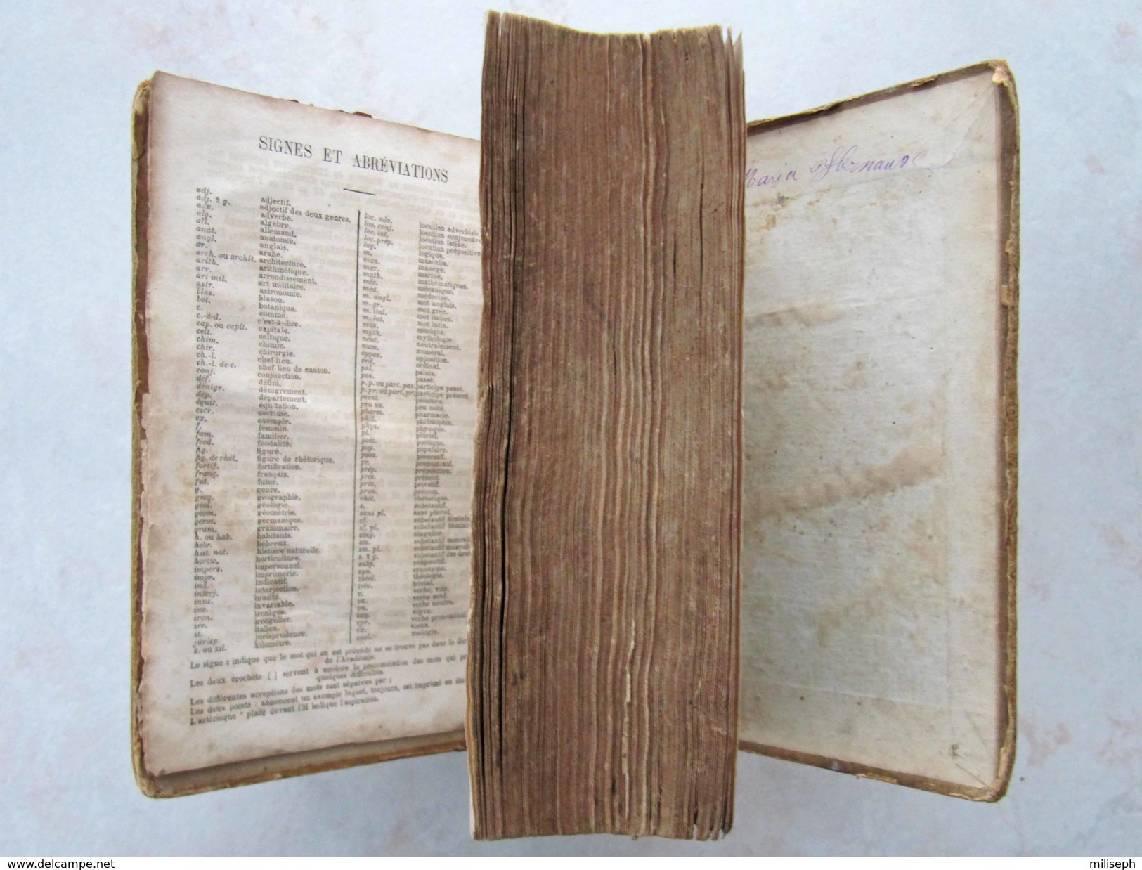 Livre rare et ancien - DICTIONNAIRE Classique Universel par BENARD Th.- Librairie Eugène Belin - 1872 - (4304)