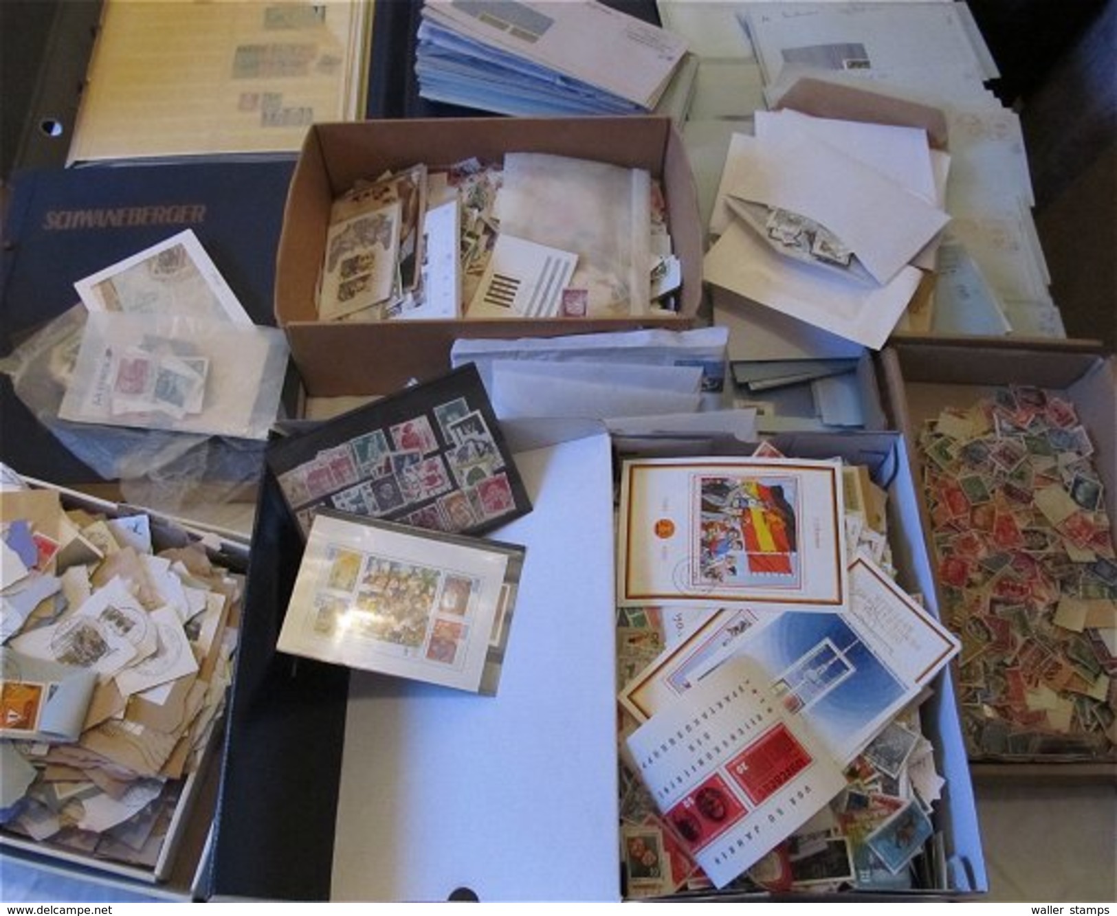 Lot With German Stamps In Albums And More - Vrac (min 1000 Timbres)