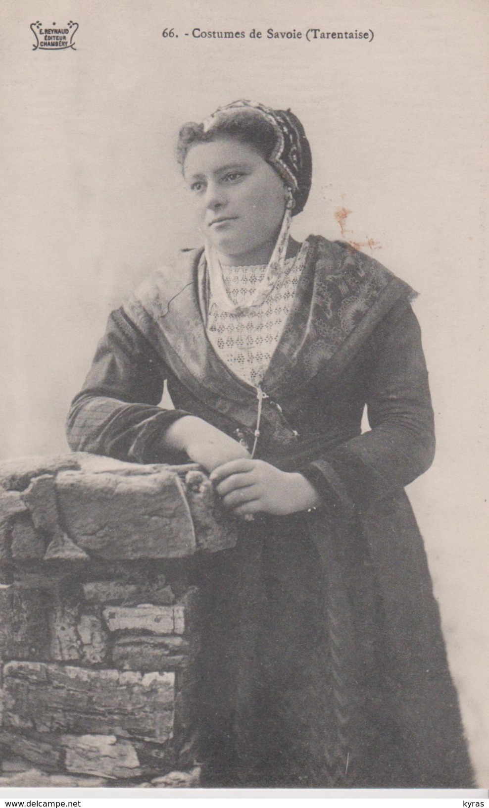 FOLKLORE . Costume De Savoie  ( Tarentaise) - Costumes