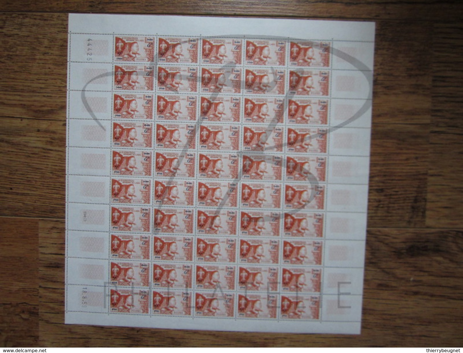 BEAUX TIMBRES DU LAOS N° 118 , EN FEUILLE ENTIERE , XX !!! - Laos