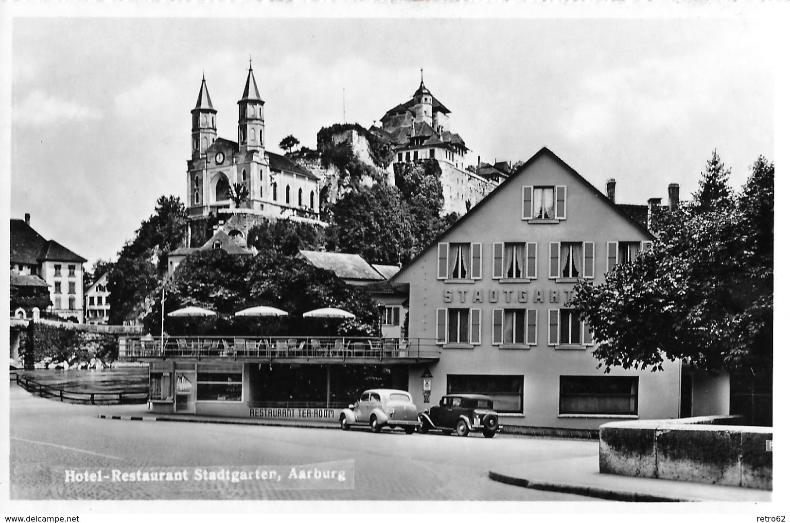 AARBURG &rarr; Hotel-Restaurant Stadtgarten Mit Oldtimer Davor, Fotokarte Ca.1955 - Aarburg